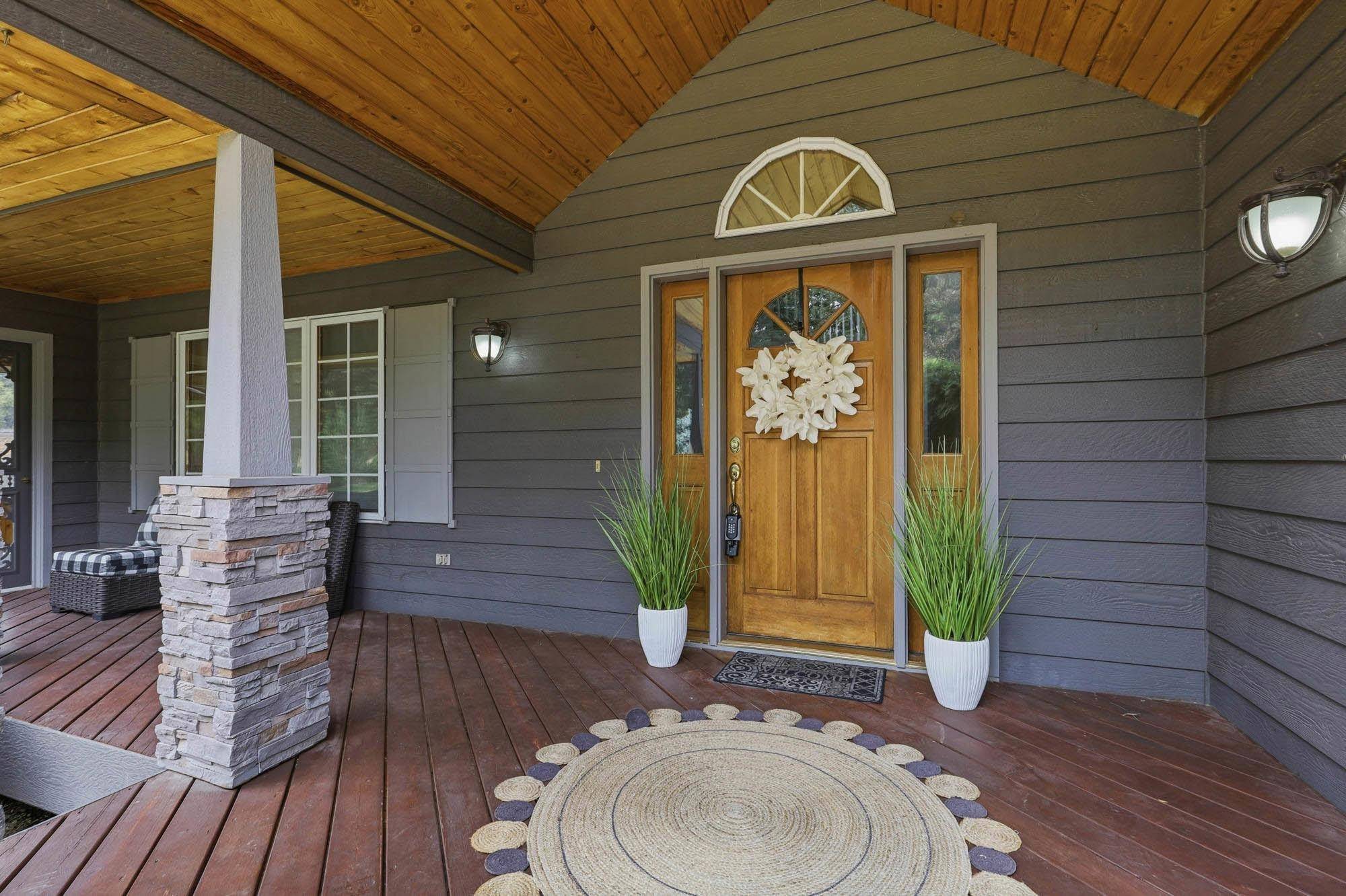 17114 N Triple Butte Cir, Colbert, WA 99005