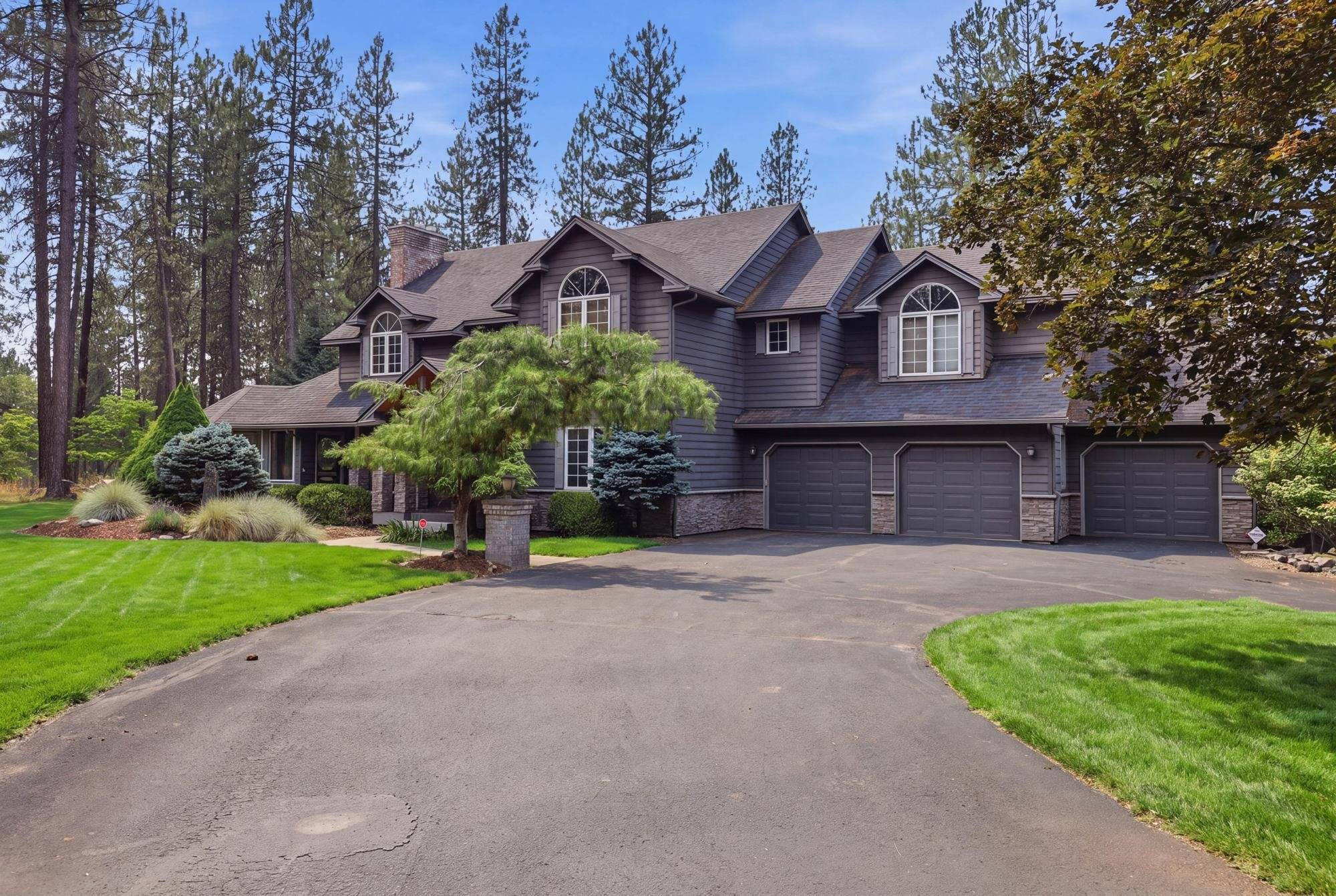17114 N Triple Butte Cir, Colbert, WA 99005
