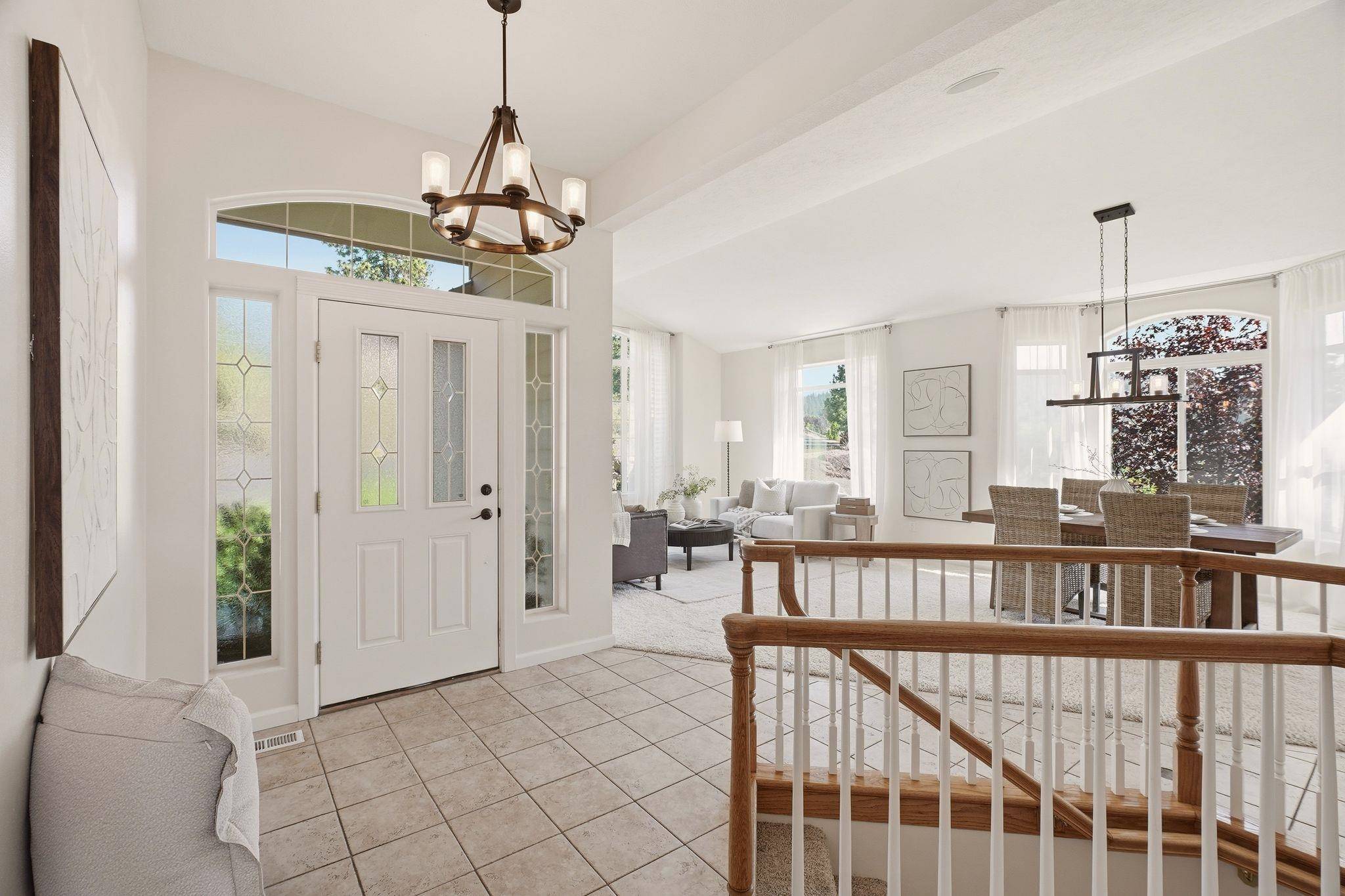 10599 W Lakeside Ln, Nine Mile Falls, WA 99026