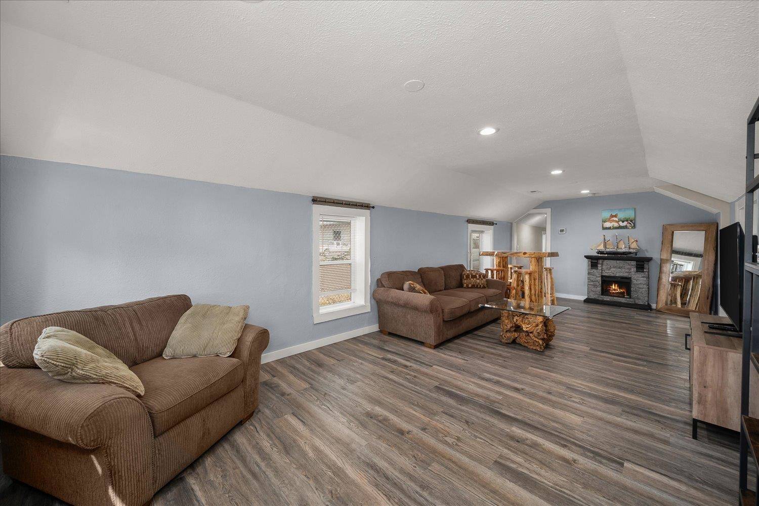 7901 E Valleyway Ave, Spokane Valley, WA 99212