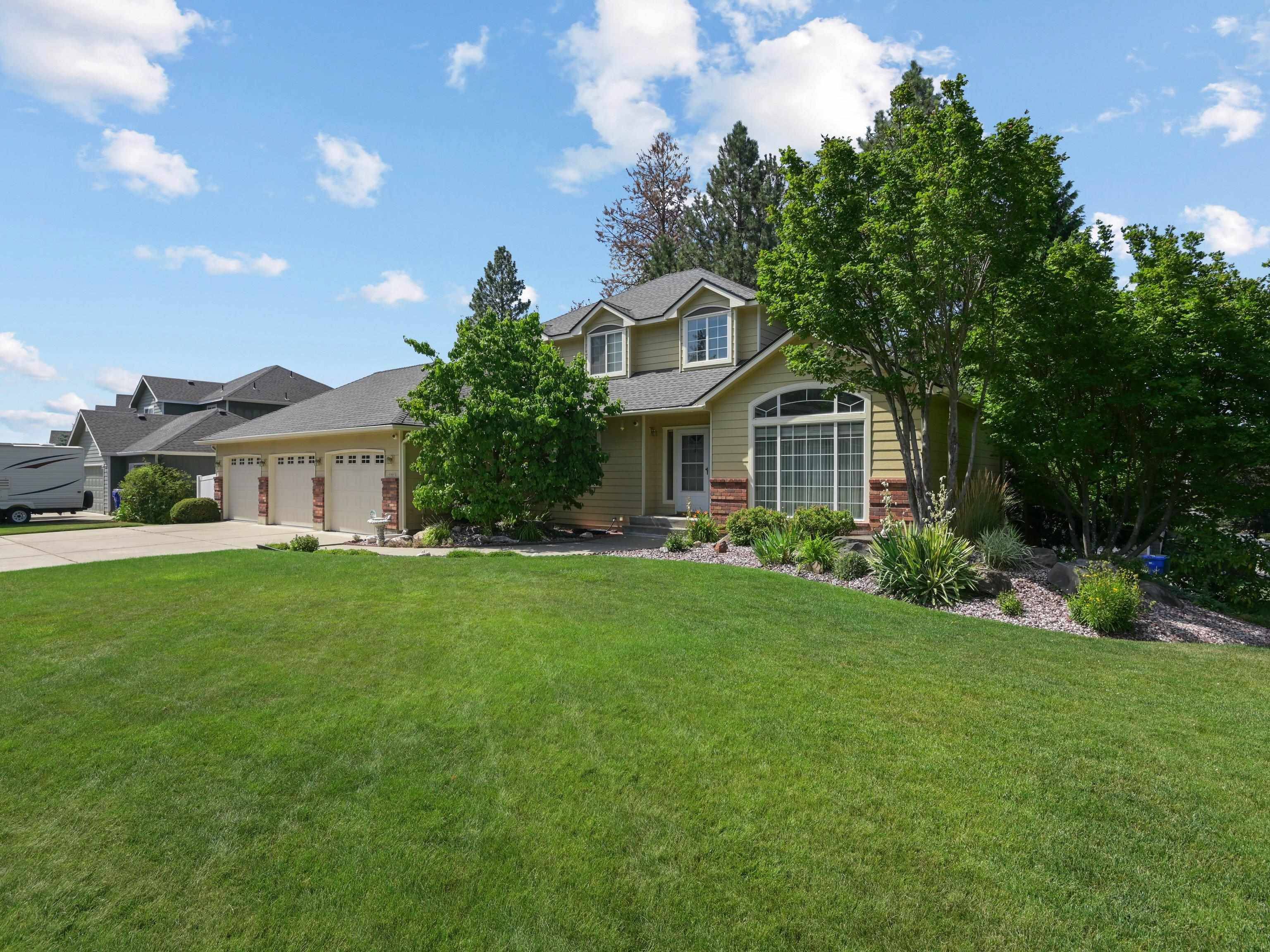 1013 E Harding Dr, Spokane, WA 99218
