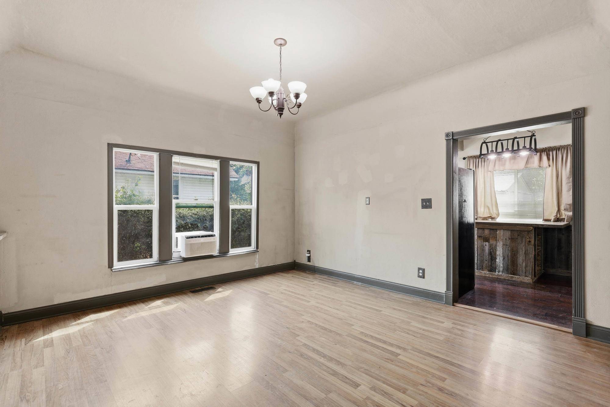 1611 W Mansfield Ave, Spokane, WA 99205