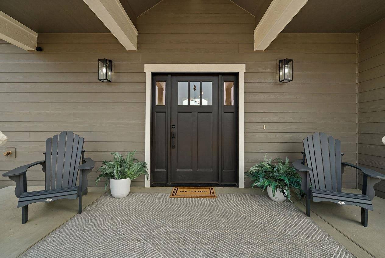 21807 N Creekside Ln, Colbert, WA 99005
