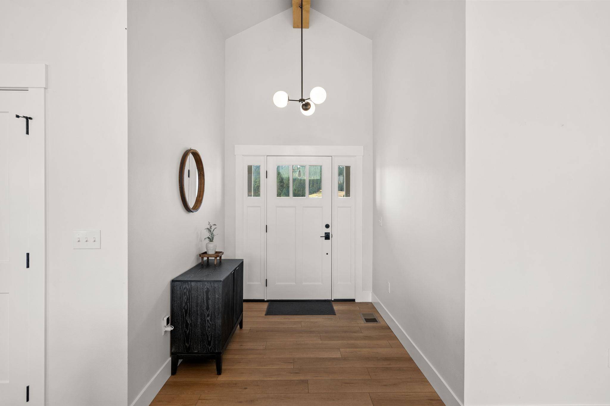 21807 N Creekside Ln, Colbert, WA 99005