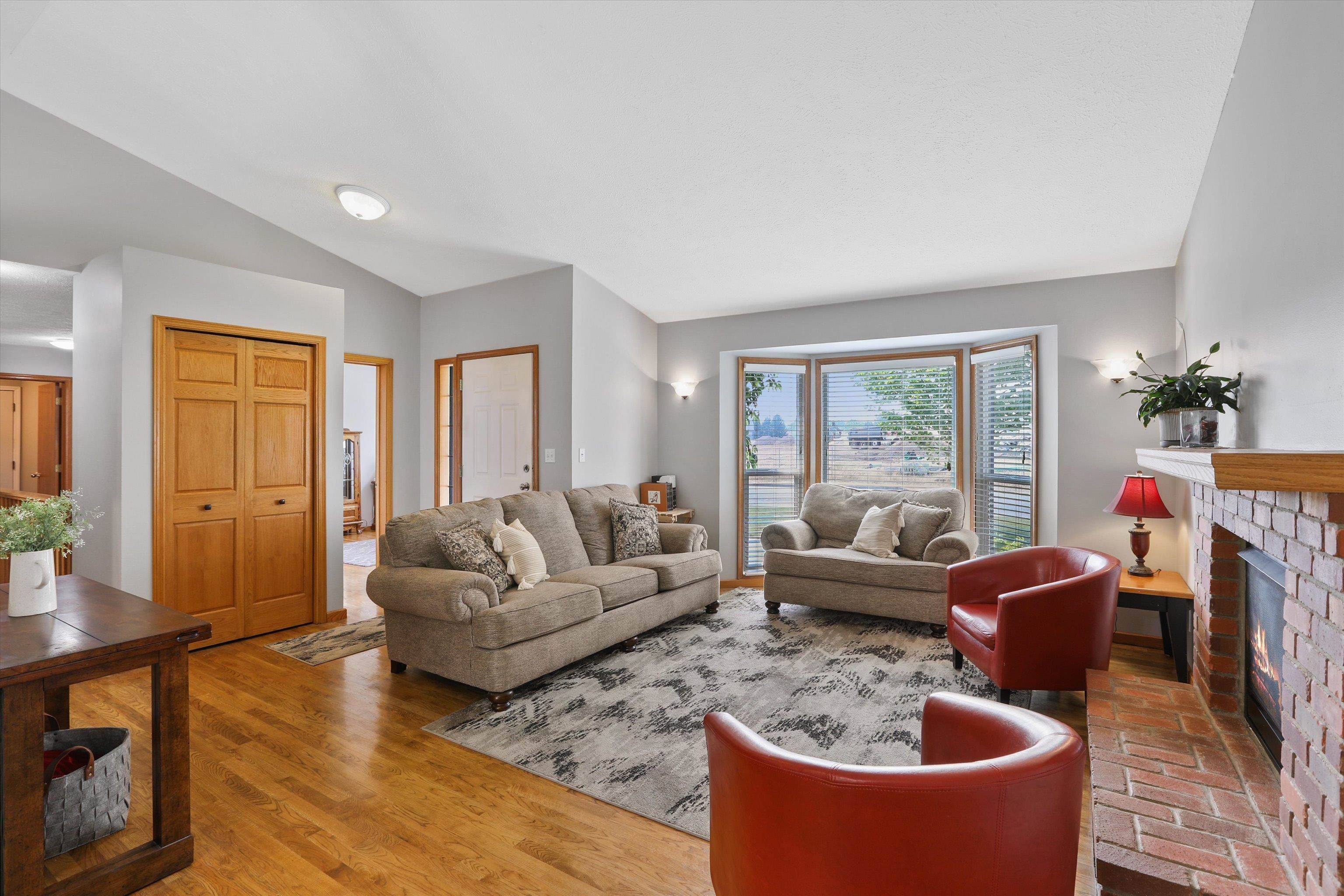 1805 S Timberlane Dr, Spokane Valley, WA 99037