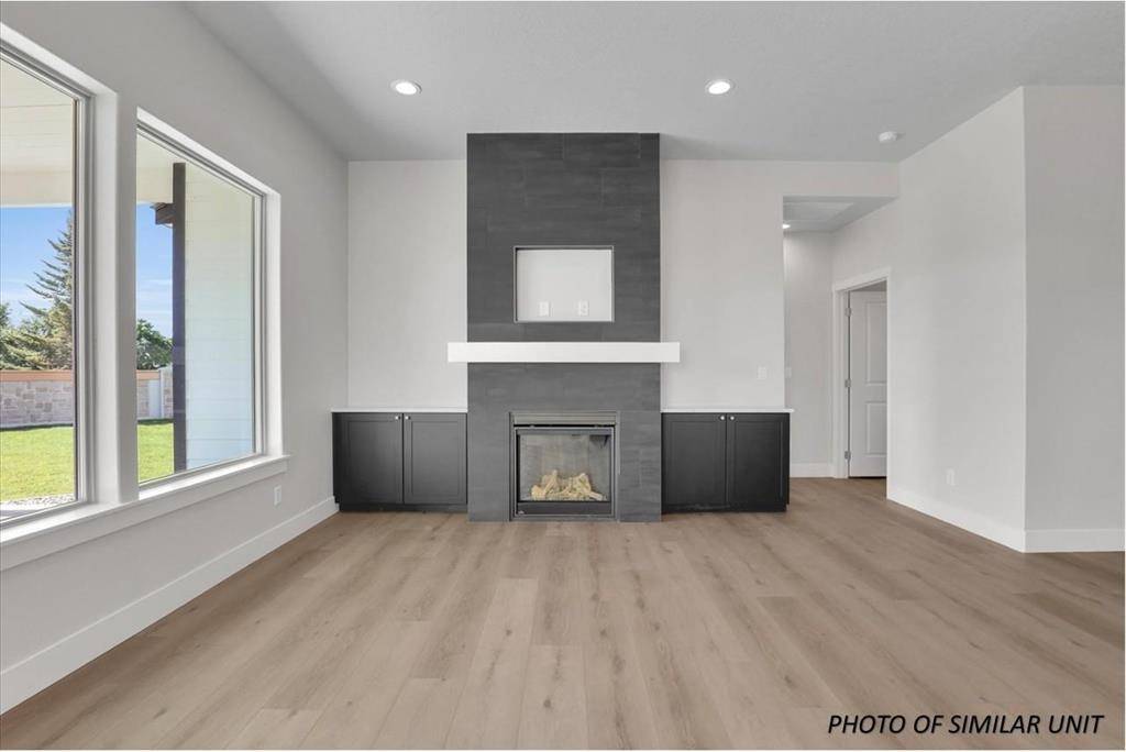 1109 - 21 N Country Club Dr #Unit 21, Deer Park, WA 99006
