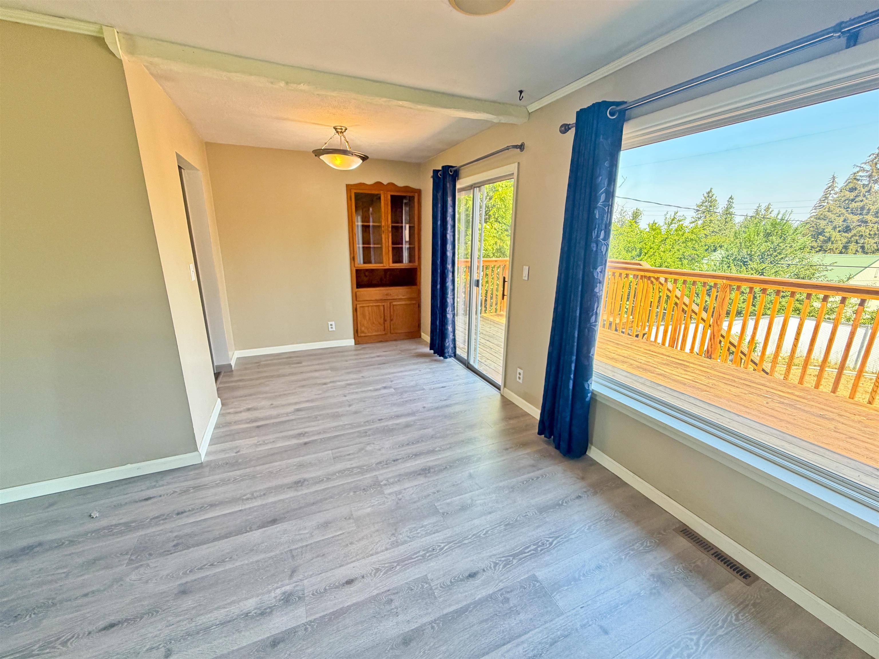4009 E PRATT Ave, Spokane, WA 99202