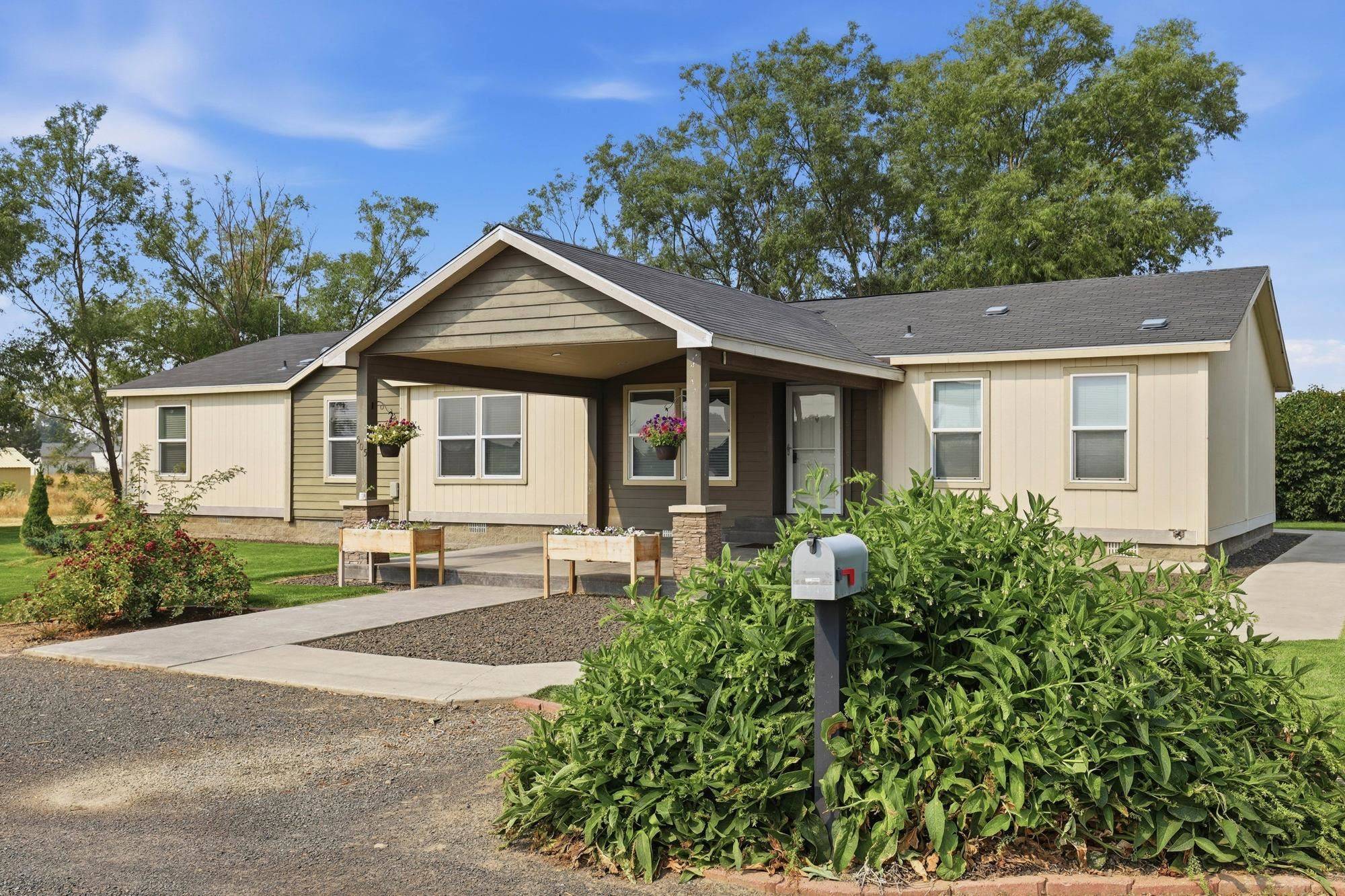 505 NE Adams St, Creston, WA 99117