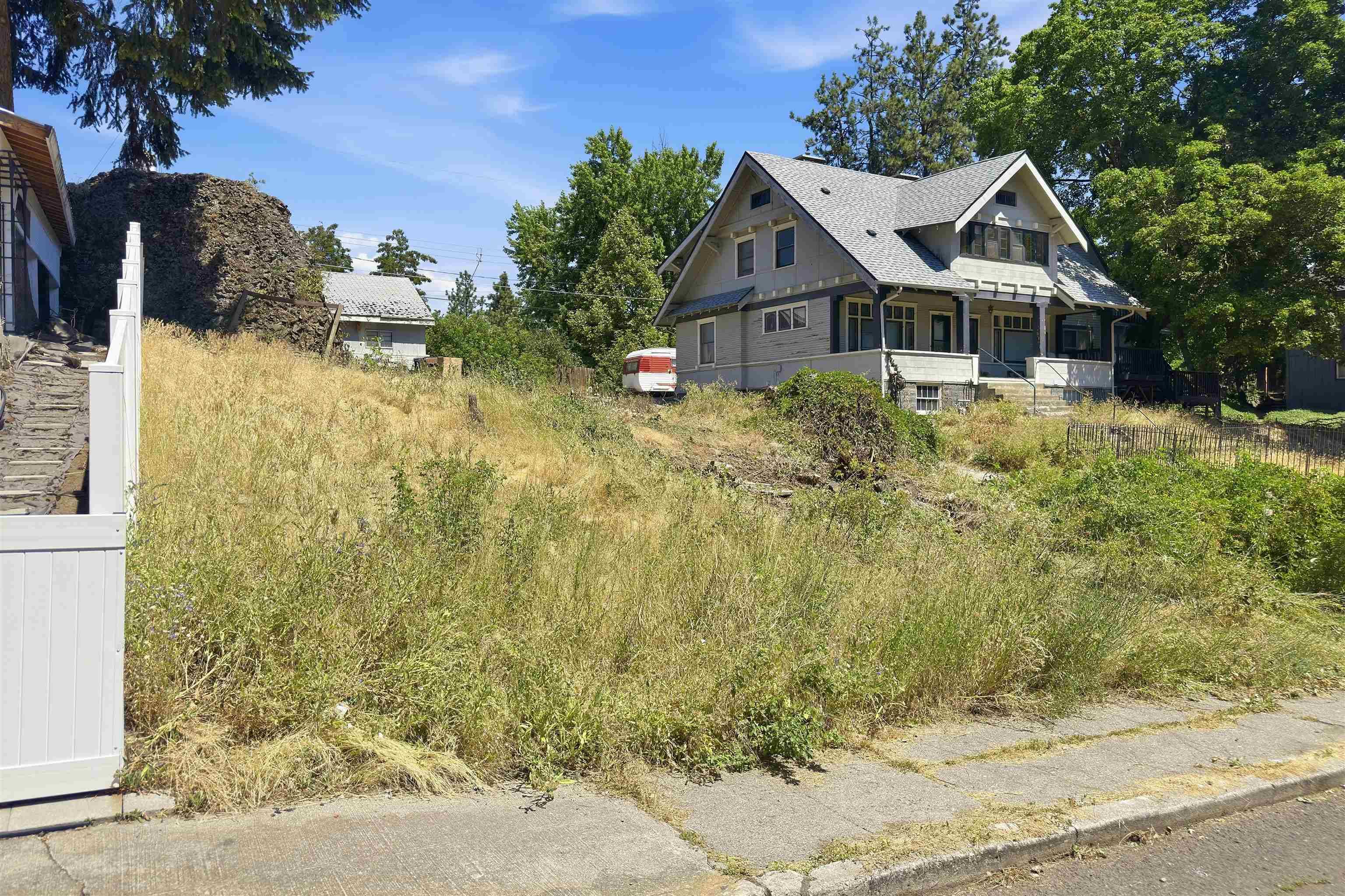 327 E 11 Ave, Spokane, WA 99203