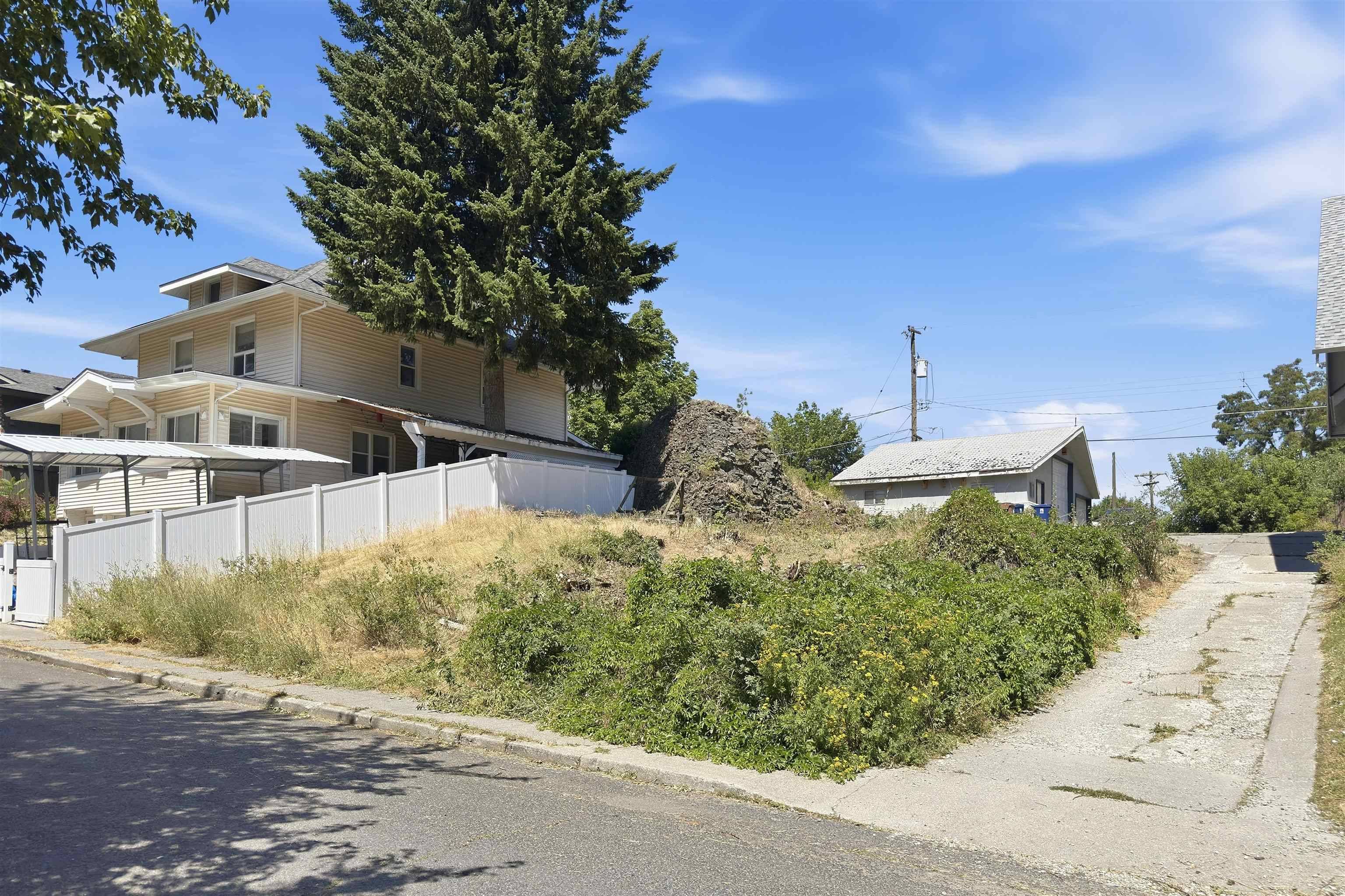 327 E 11 Ave, Spokane, WA 99203