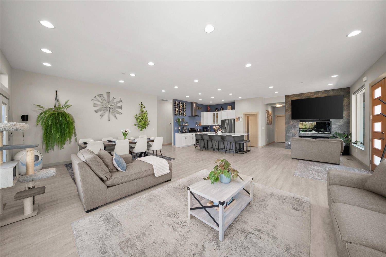 3307 W Hartson Ave, Spokane, WA 99224