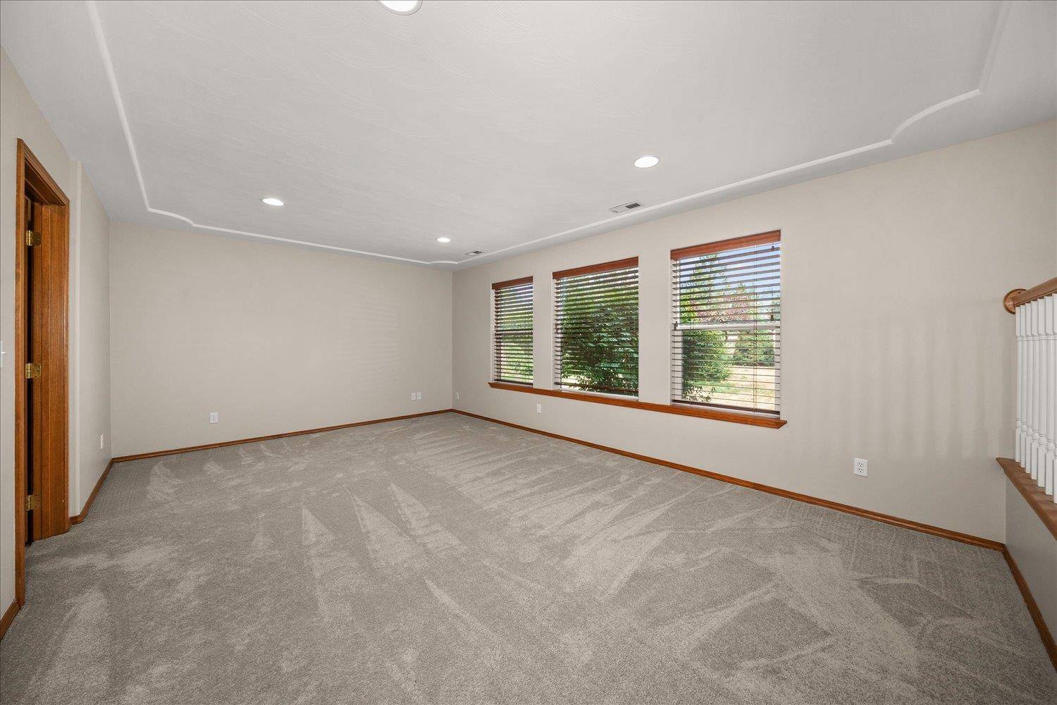 7602 N Old Fort Dr, Spokane, WA 99208