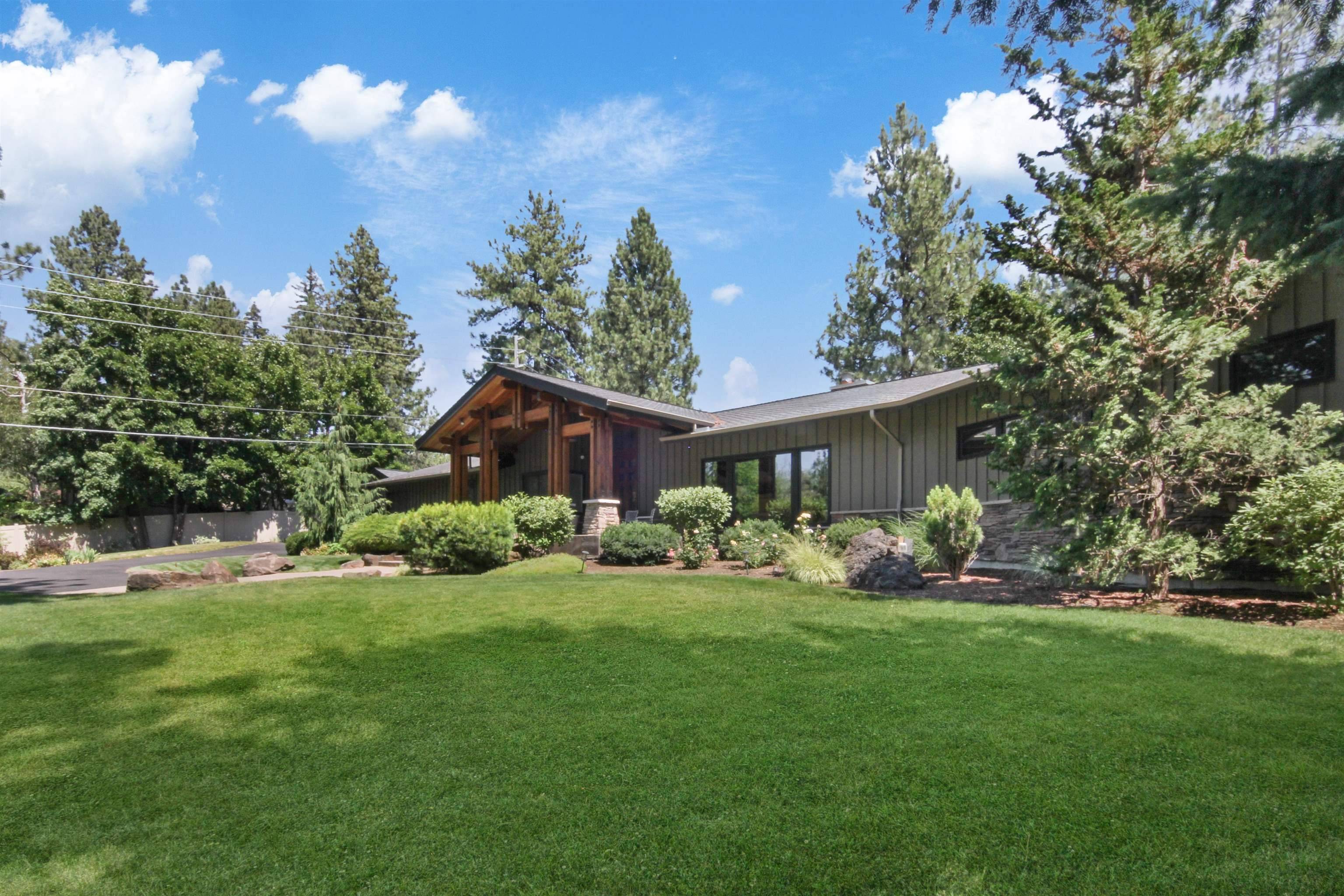 2119 S HELENA St, Spokane, WA 99203