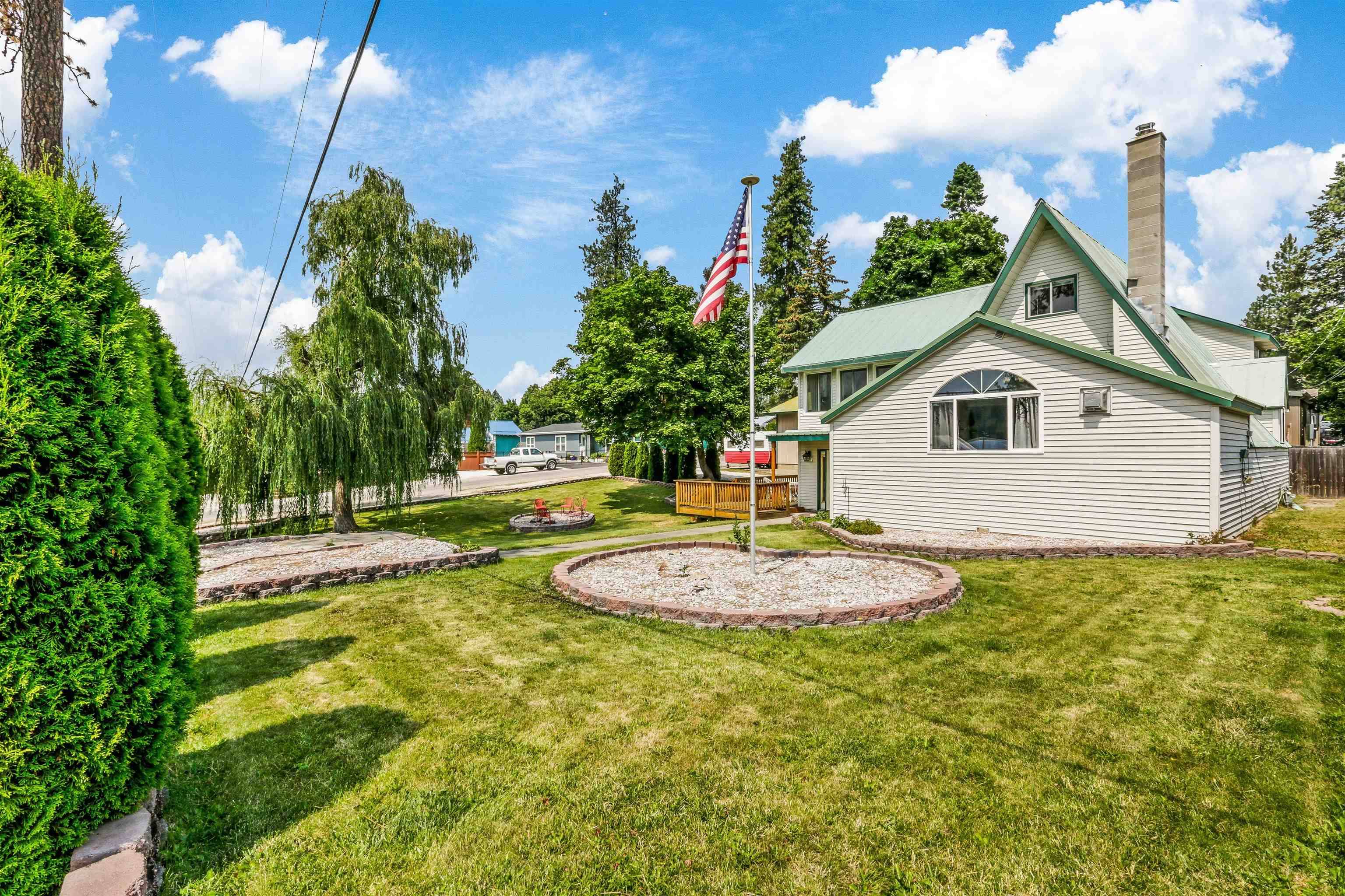 40540 Lakeside Rd, Loon Lake, WA 99148