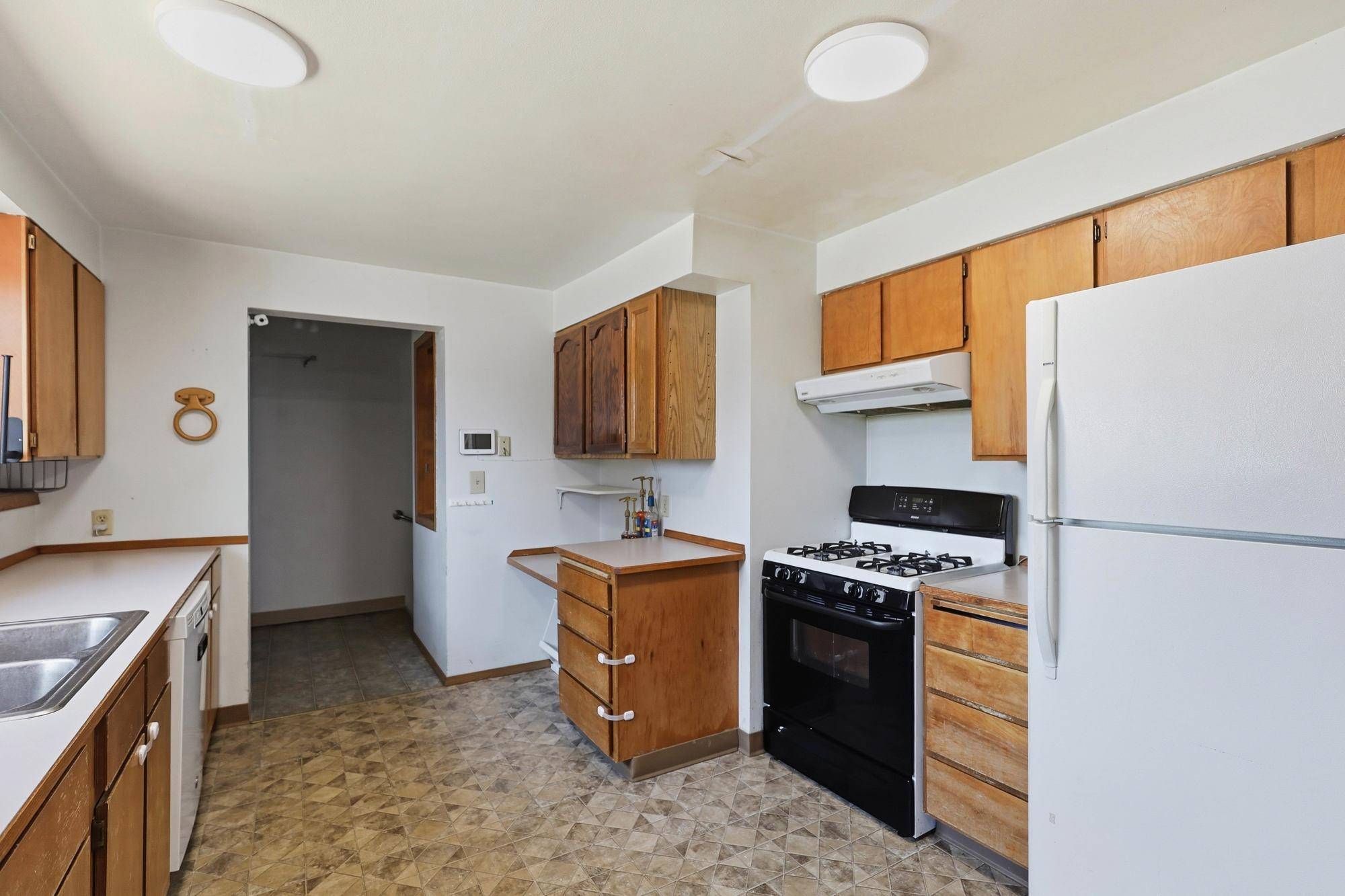2803 E Central Ave, Spokane, WA 99208