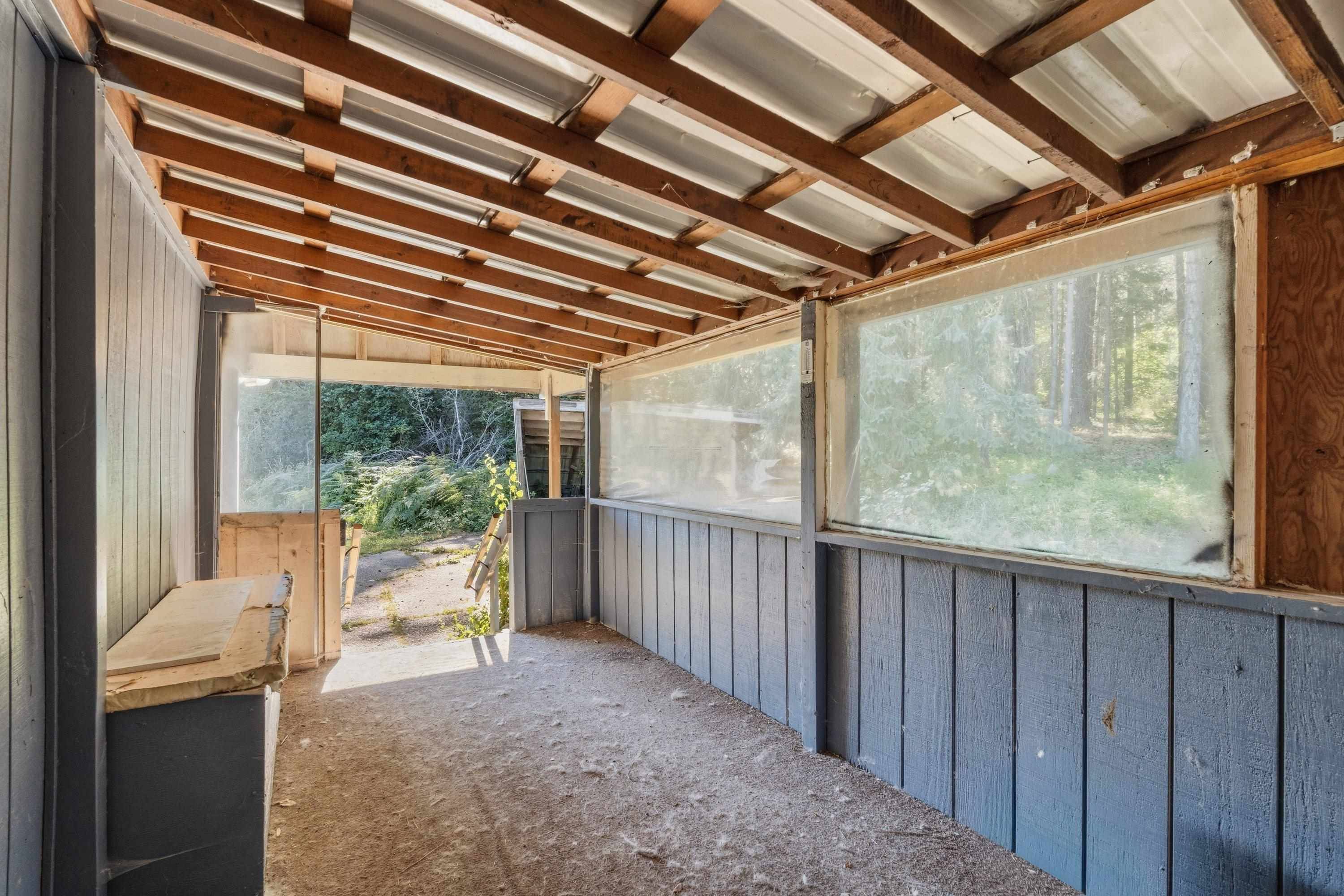 2132 Nicholson Rd, Elk, WA 99009