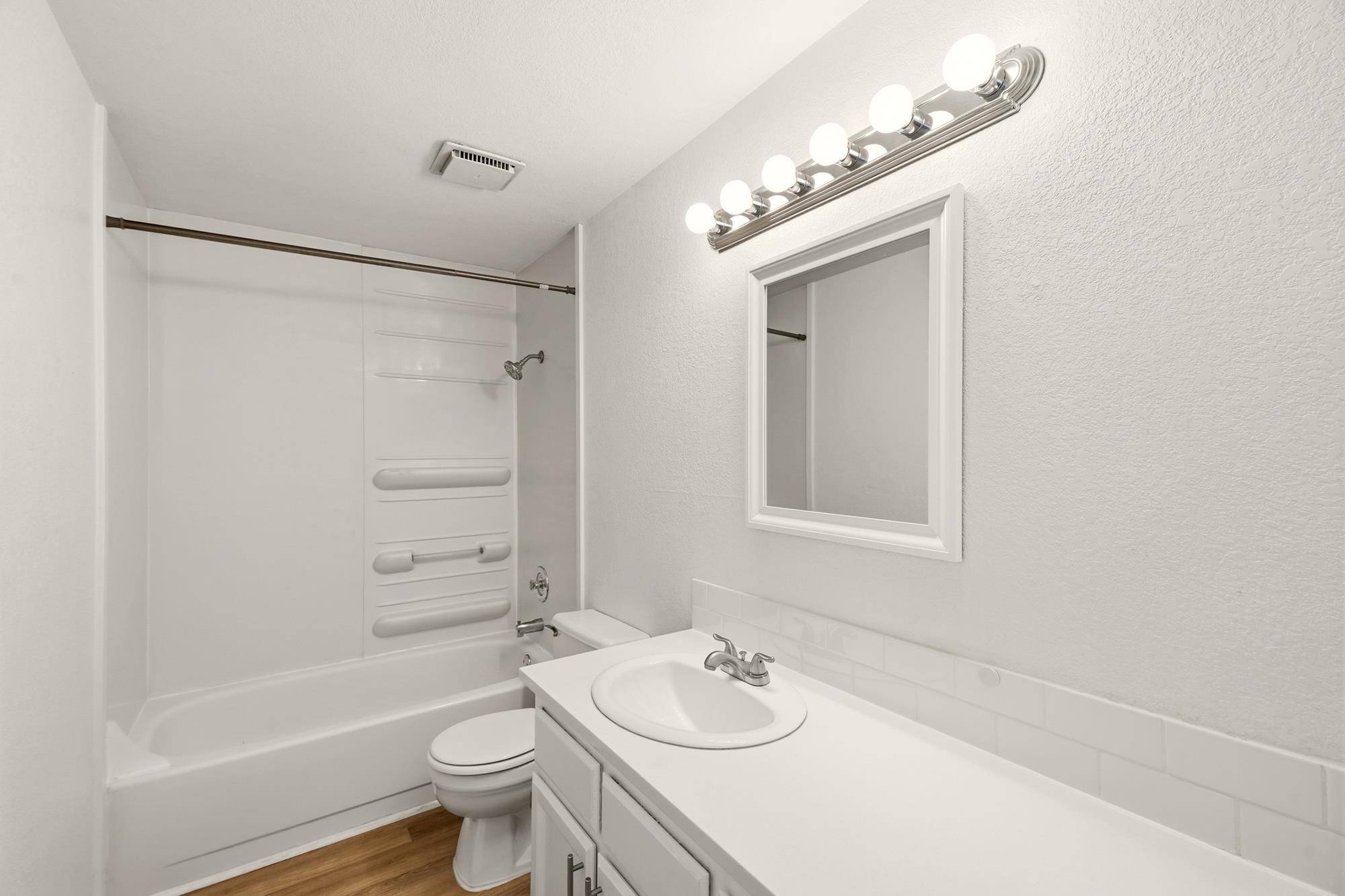 2327 E 29th Ave, Spokane, WA 99223