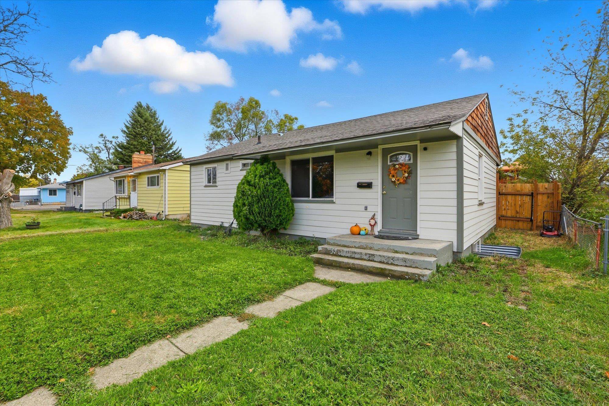 2824 E Marshall Ave, Spokane, WA 99207