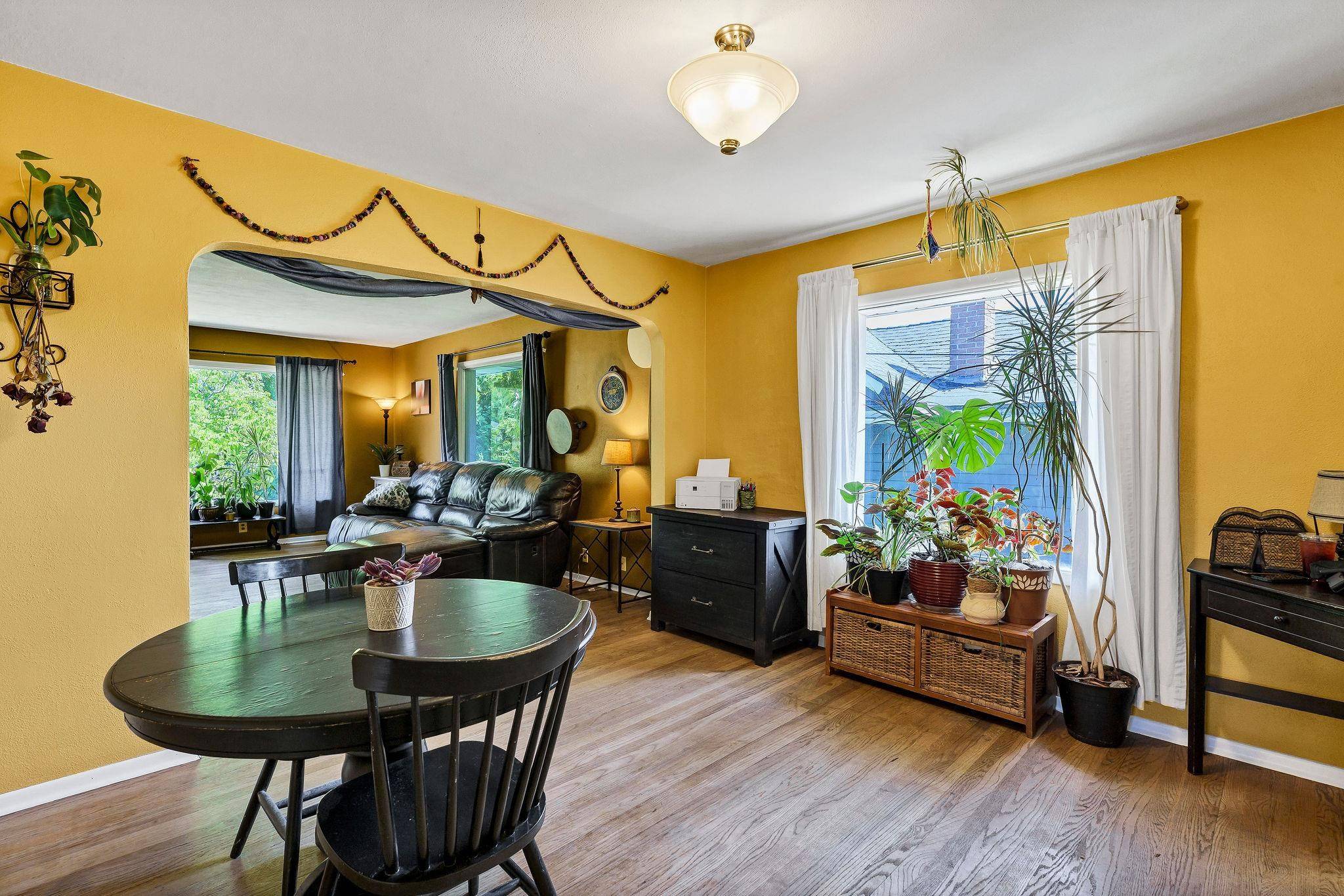 3923 N Whitehouse St, Spokane, WA 99205