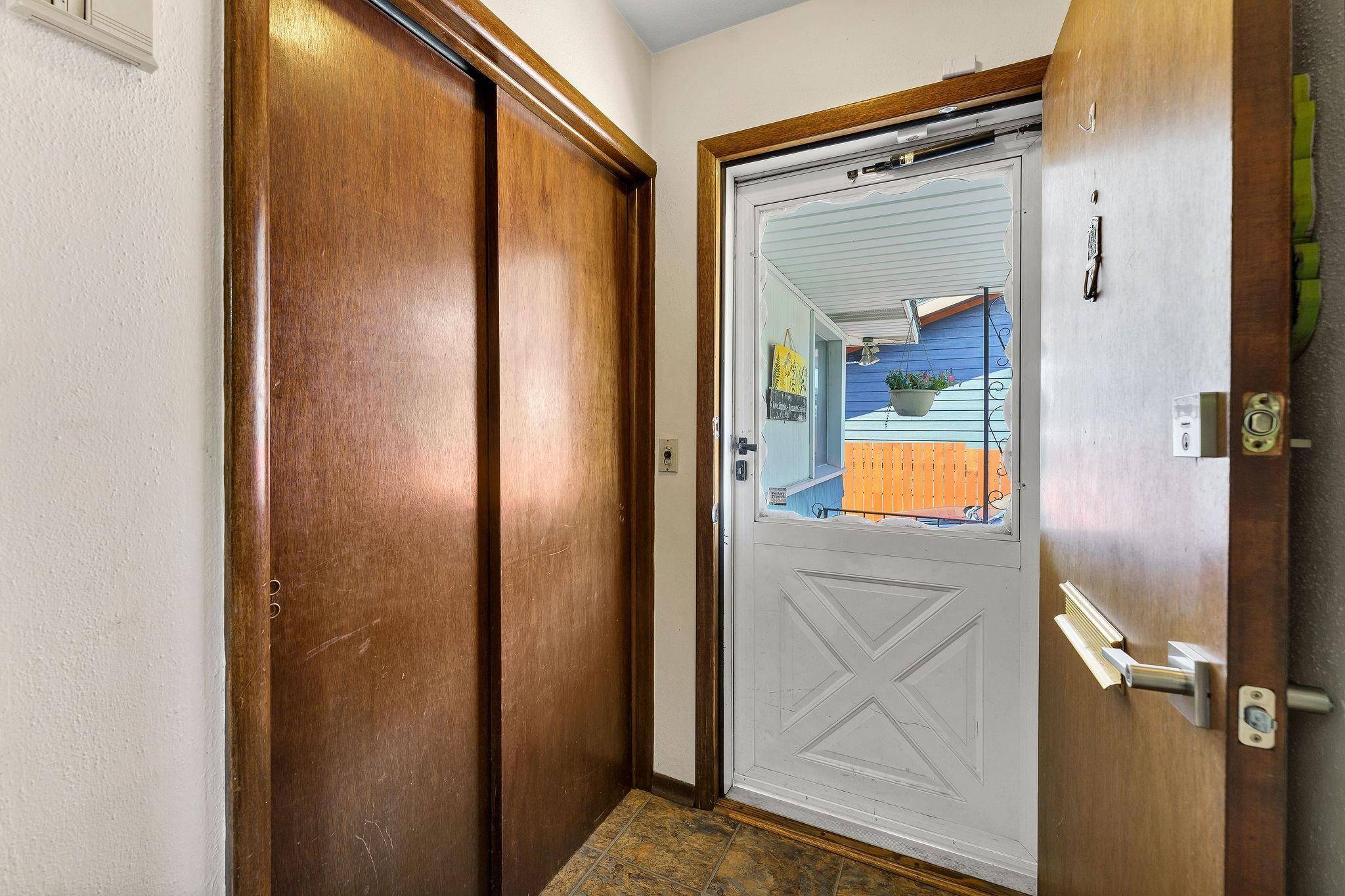 3923 N Whitehouse St, Spokane, WA 99205