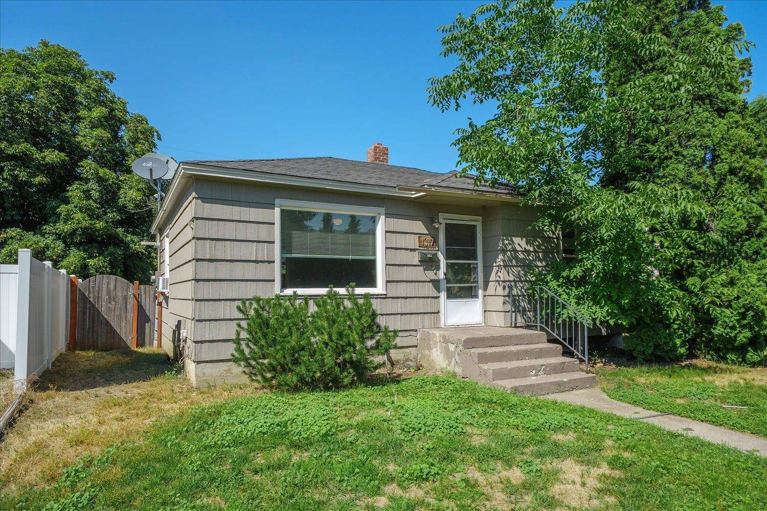 1317 E 33rd Ave, Spokane, WA 99203