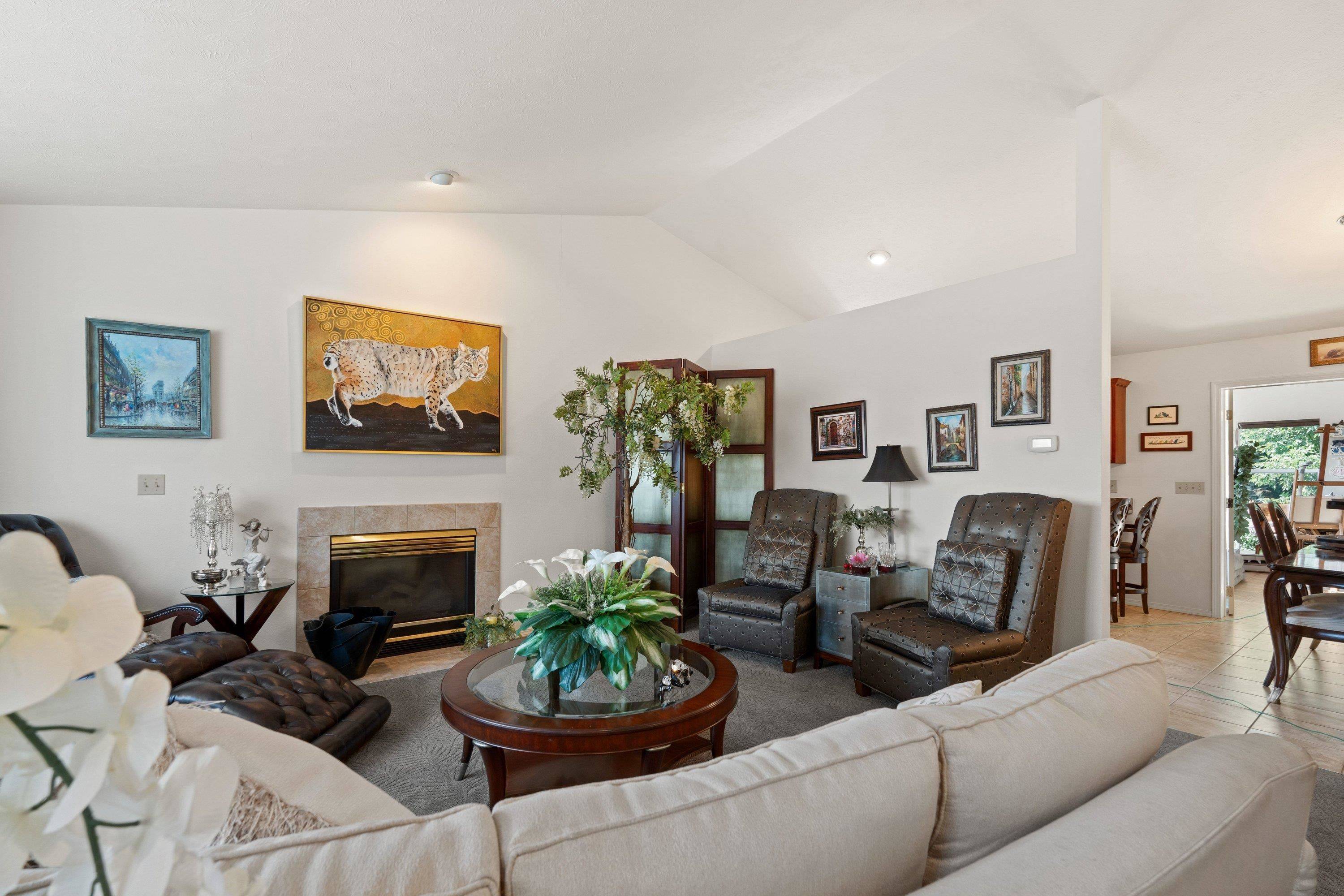 4908 W Barnes Rd, Spokane, WA 99208