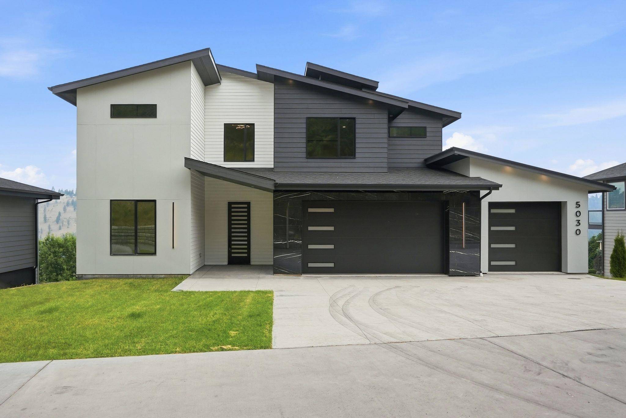 5030 S Lincoln WAY, Spokane, WA 99224