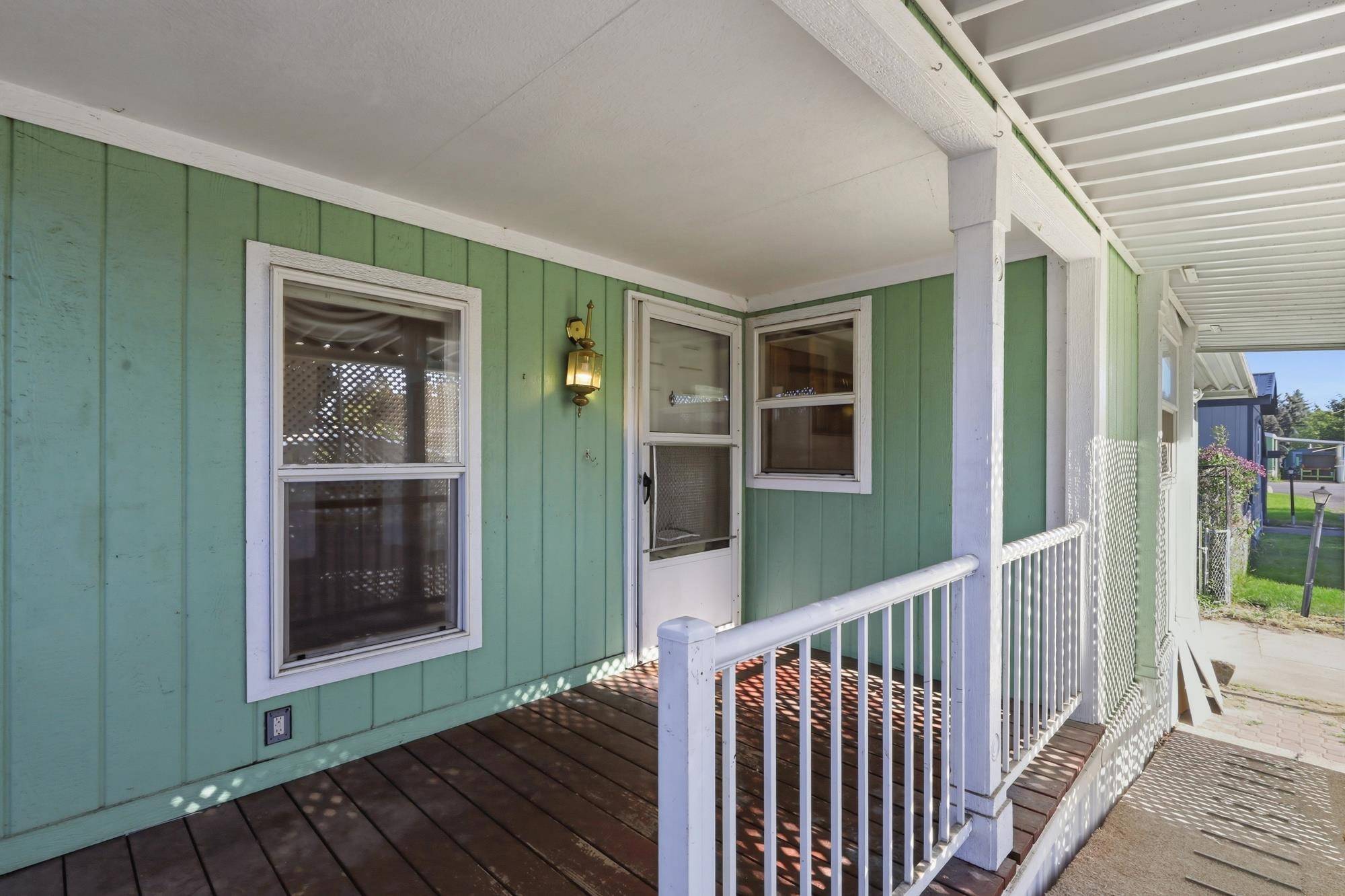 4112 E Center Rd #37, Mead, WA 99021