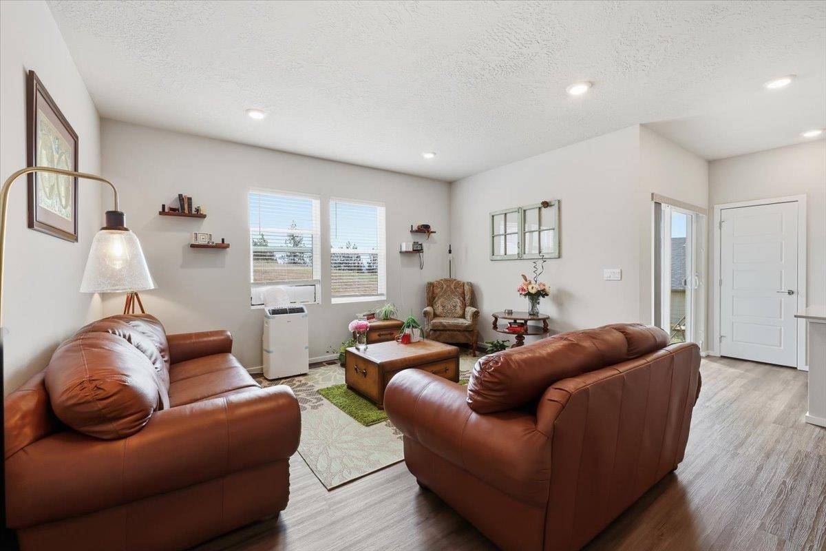 8115 S Avery Rd, Cheney, WA 99004