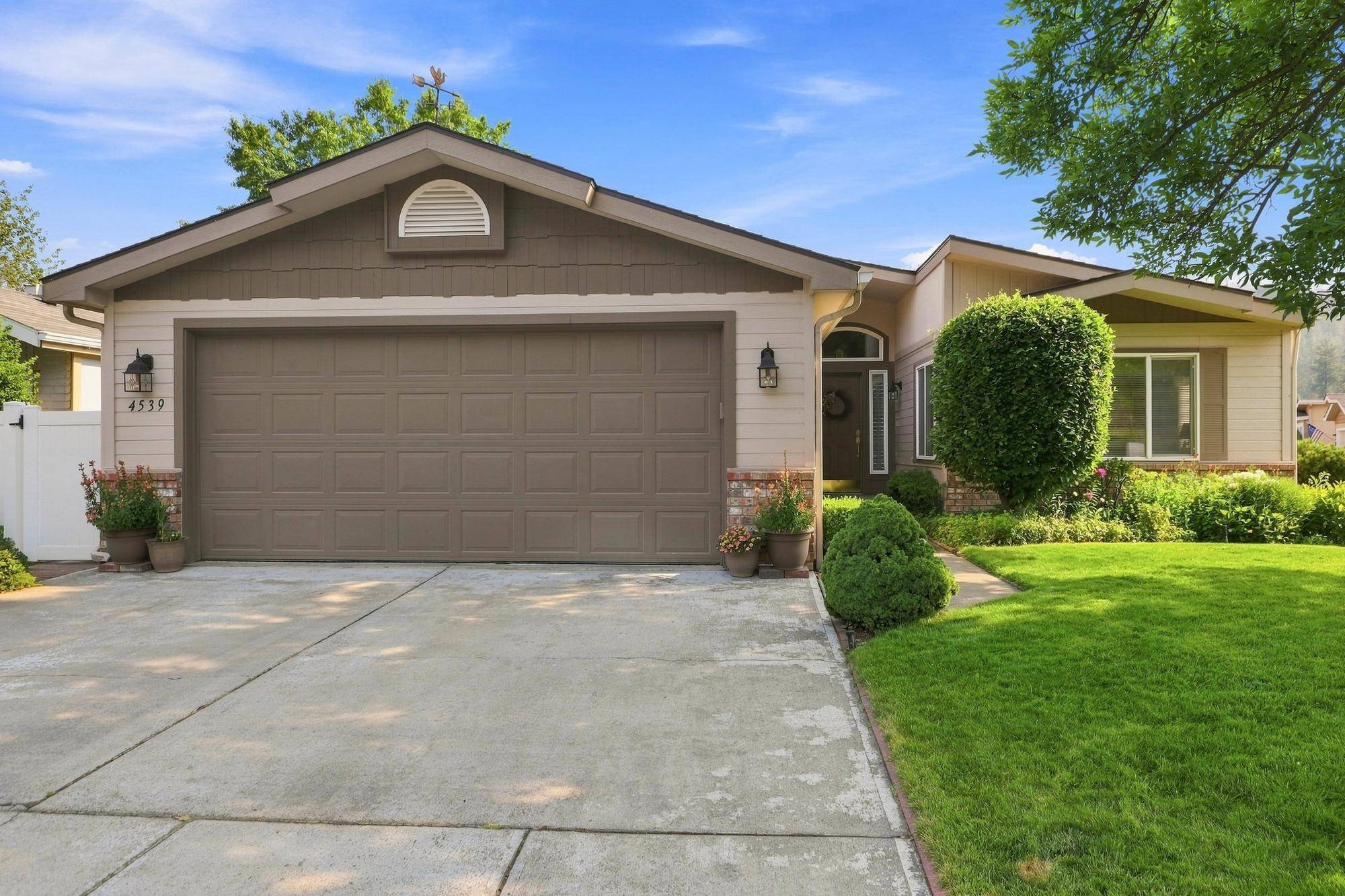 4539 S SUNNY CREEK Cir, Spokane, WA 99224