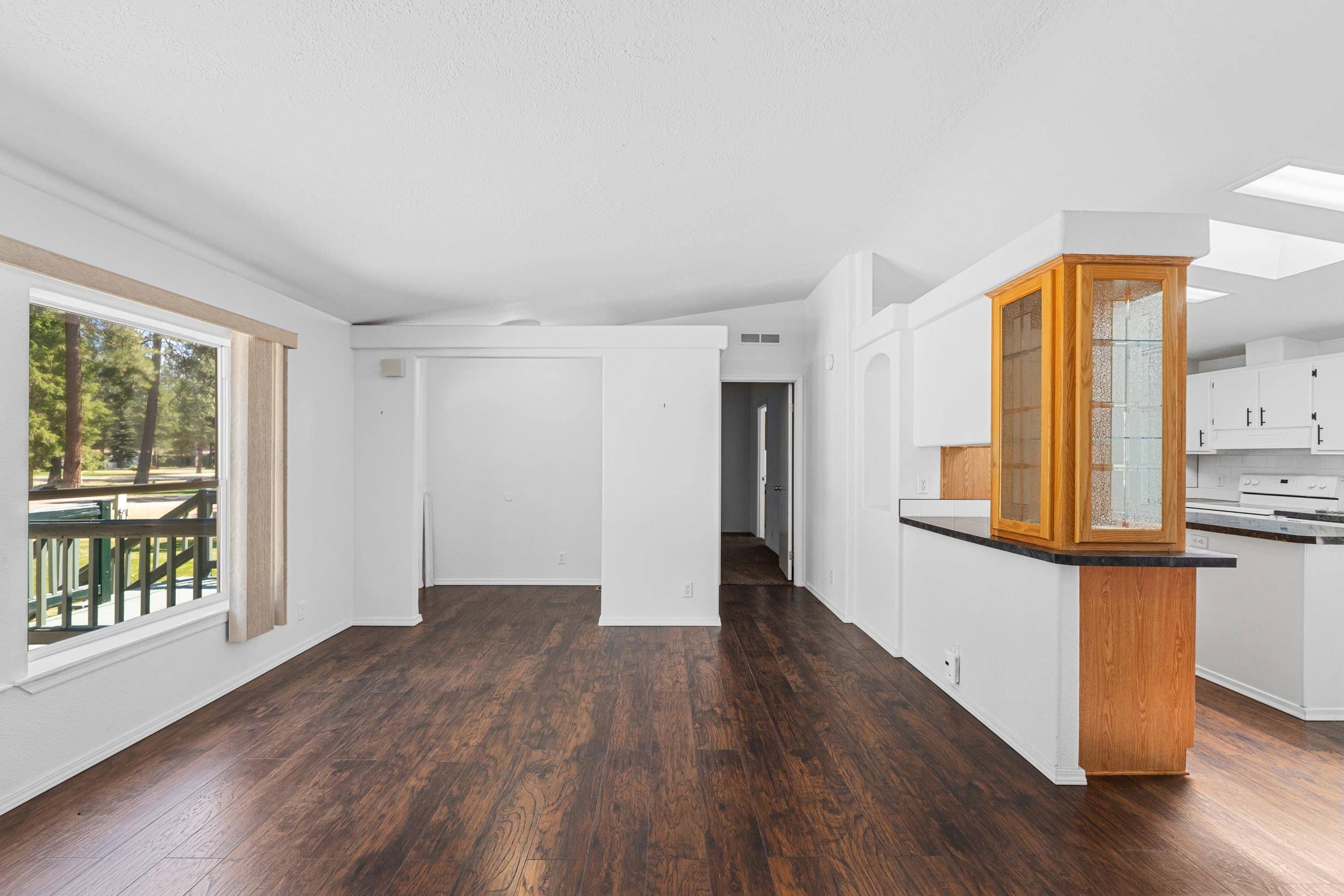 4105 Swallows Rd, Loon Lake, WA 99148