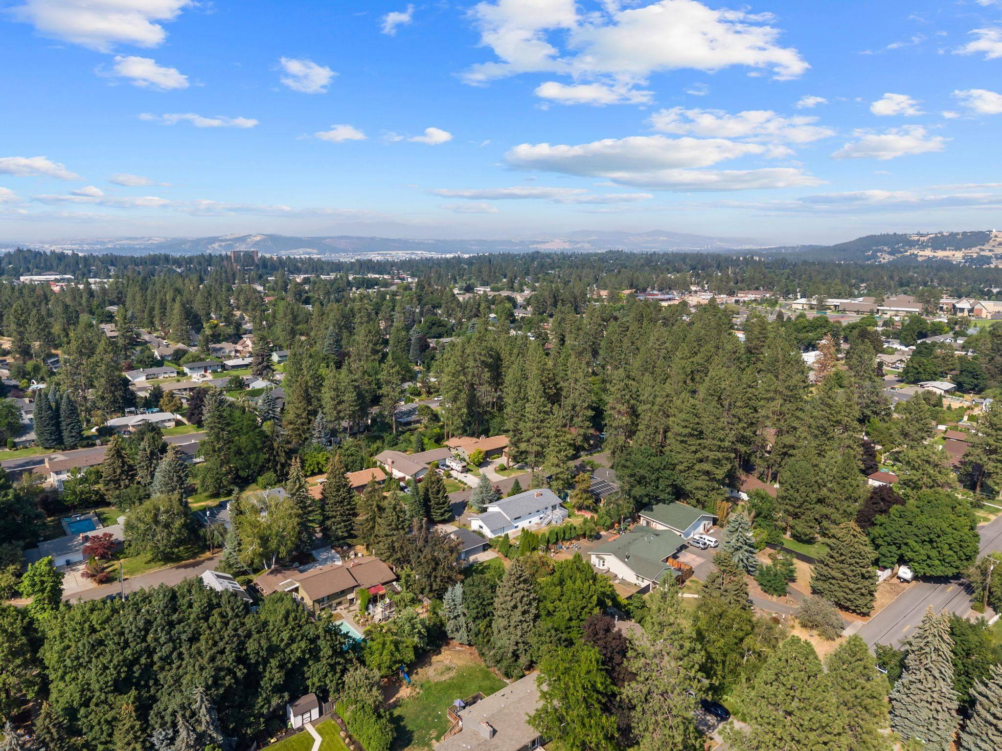 2504 E 40TH Ave, Spokane, WA 99223