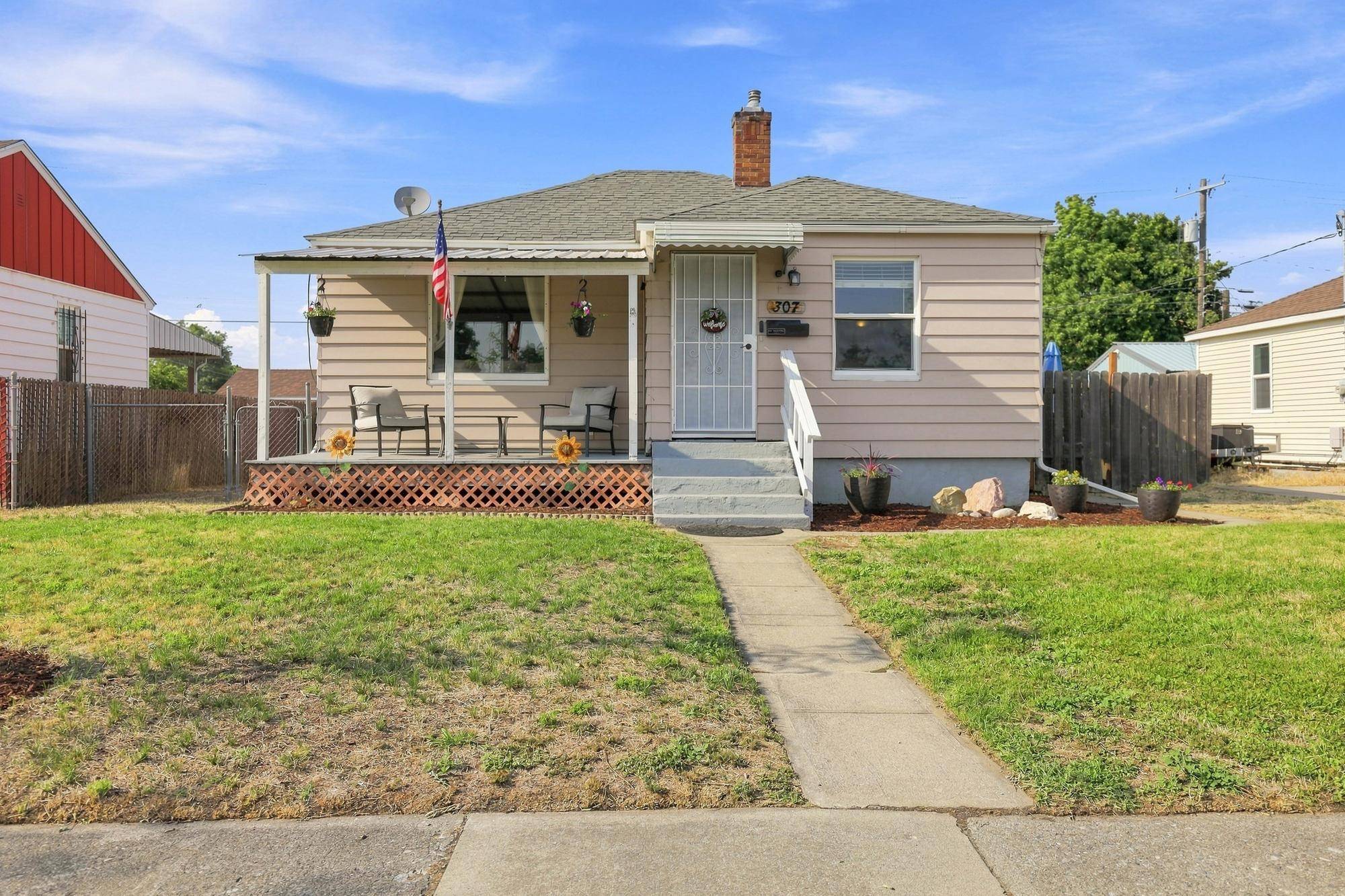 307 E Rockwell Ave, Spokane, WA 99207