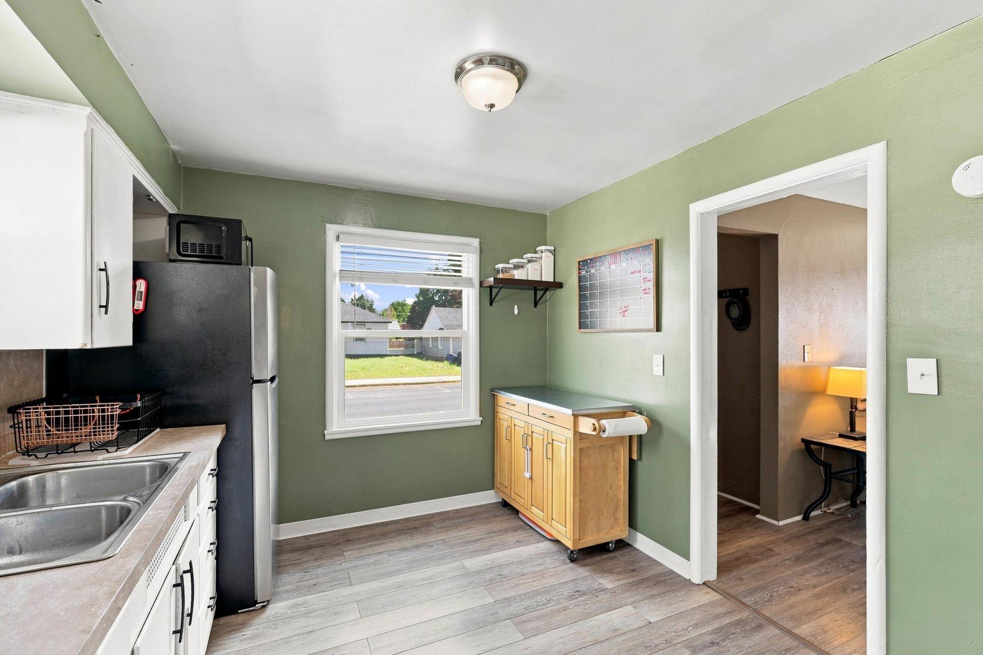 307 E Rockwell Ave, Spokane, WA 99207
