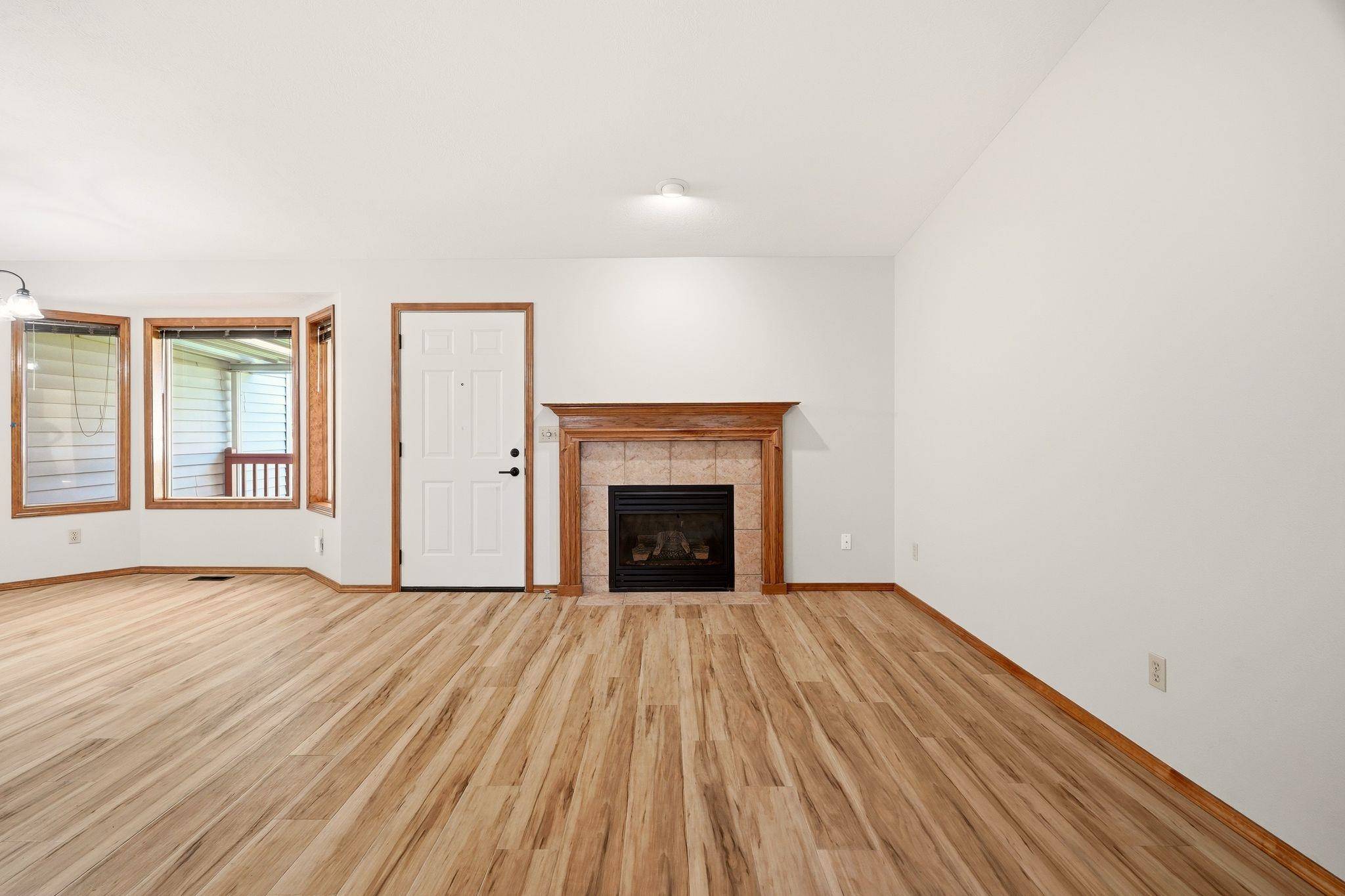 1904 S Century Ln, Spokane Valley, WA 99037