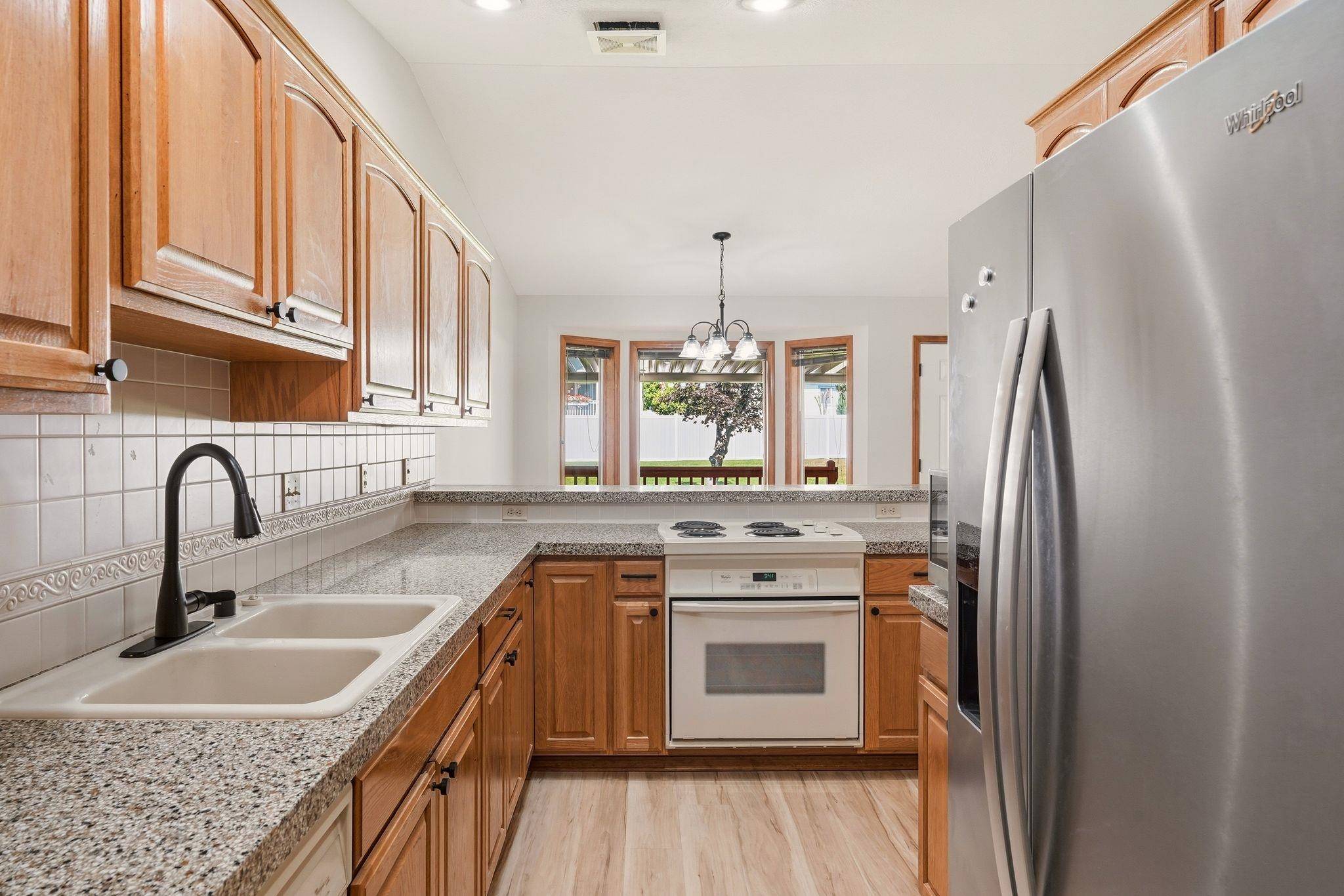 1904 S Century Ln, Spokane Valley, WA 99037