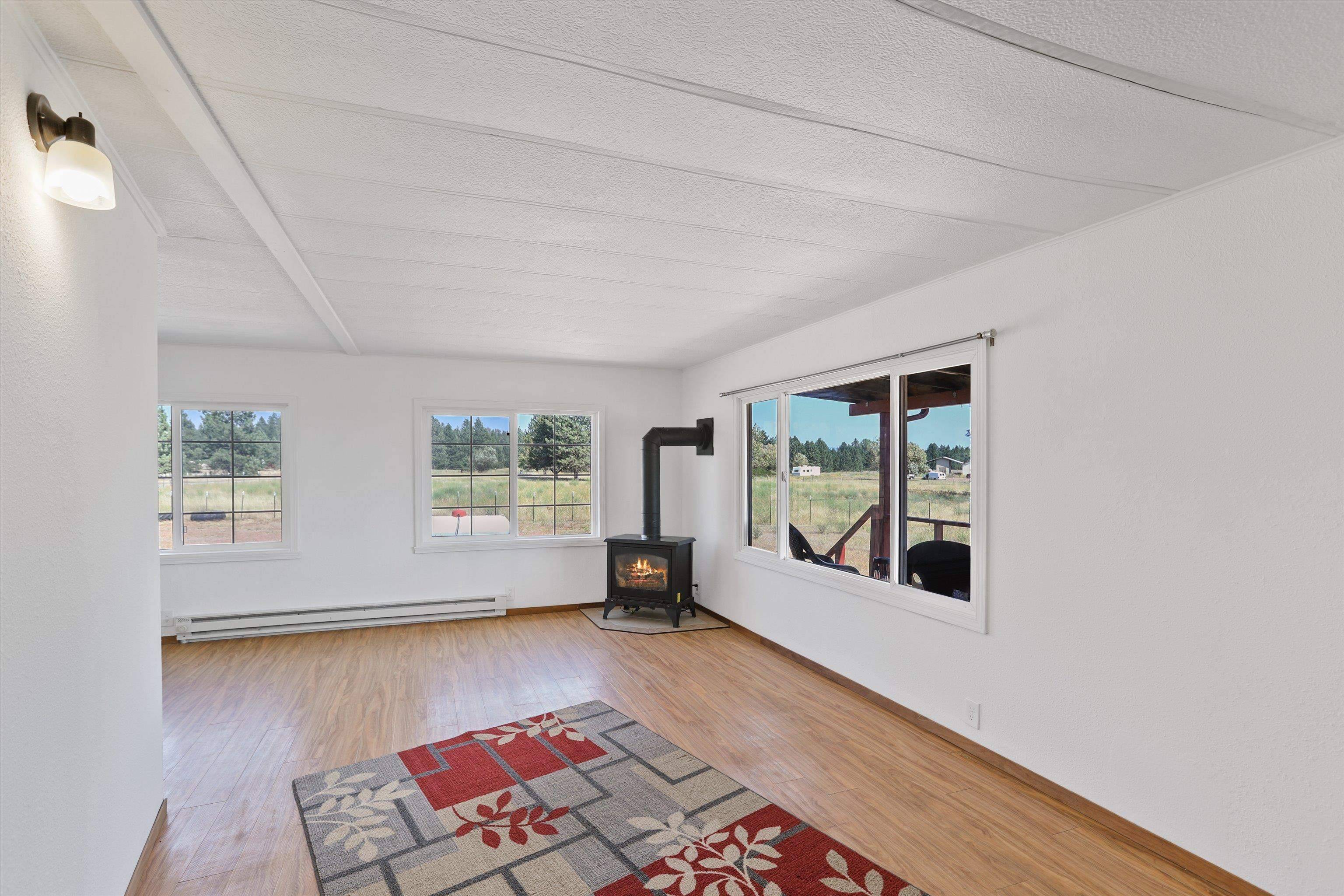 2309 W Blue Quail Ct, Deer Park, WA 99006