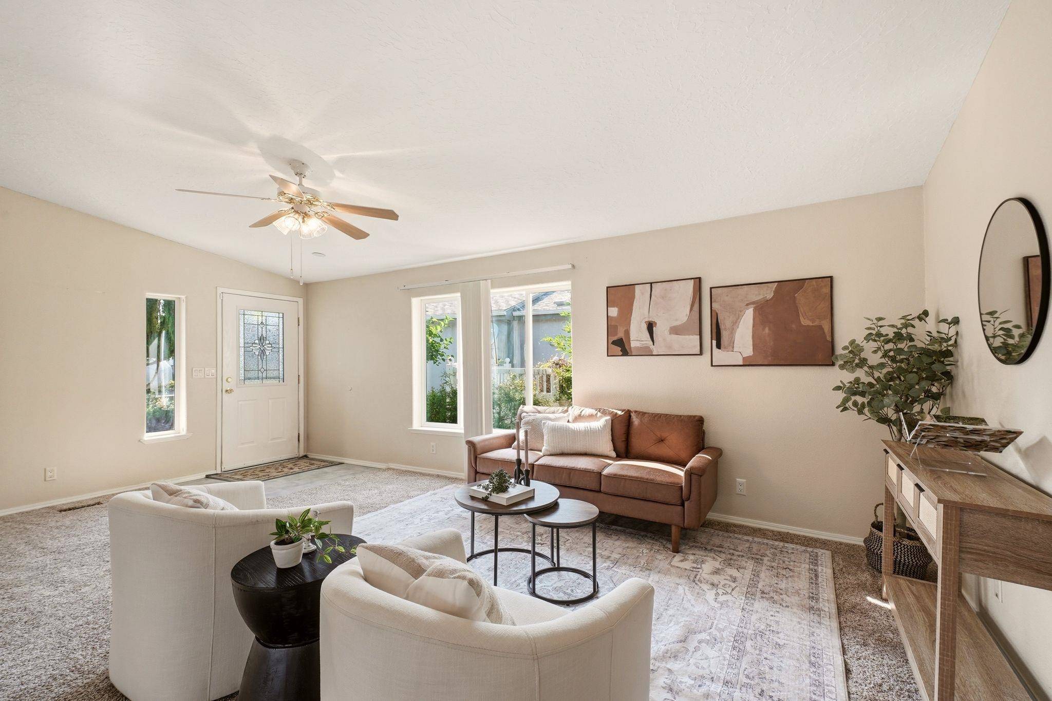 1001 W Sunny Creek Cir, Spokane, WA 99224