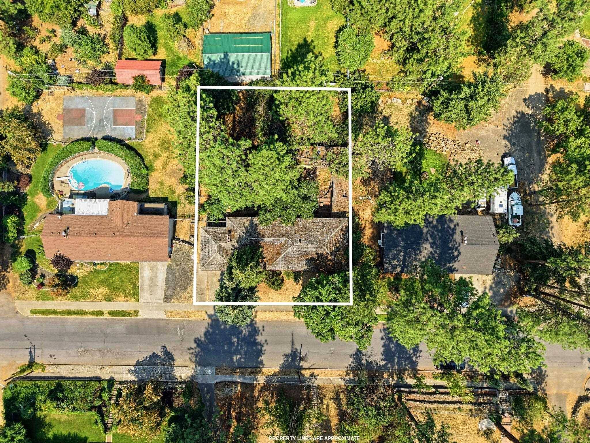 4015 E 17th Ave, Spokane, WA 99223