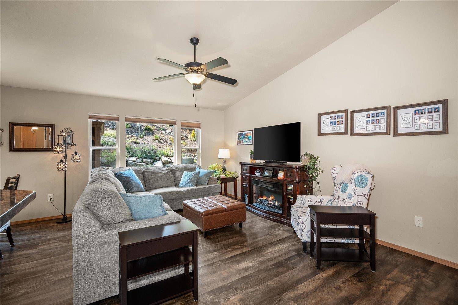 4912 E 15th Ave, Spokane Valley, WA 99212