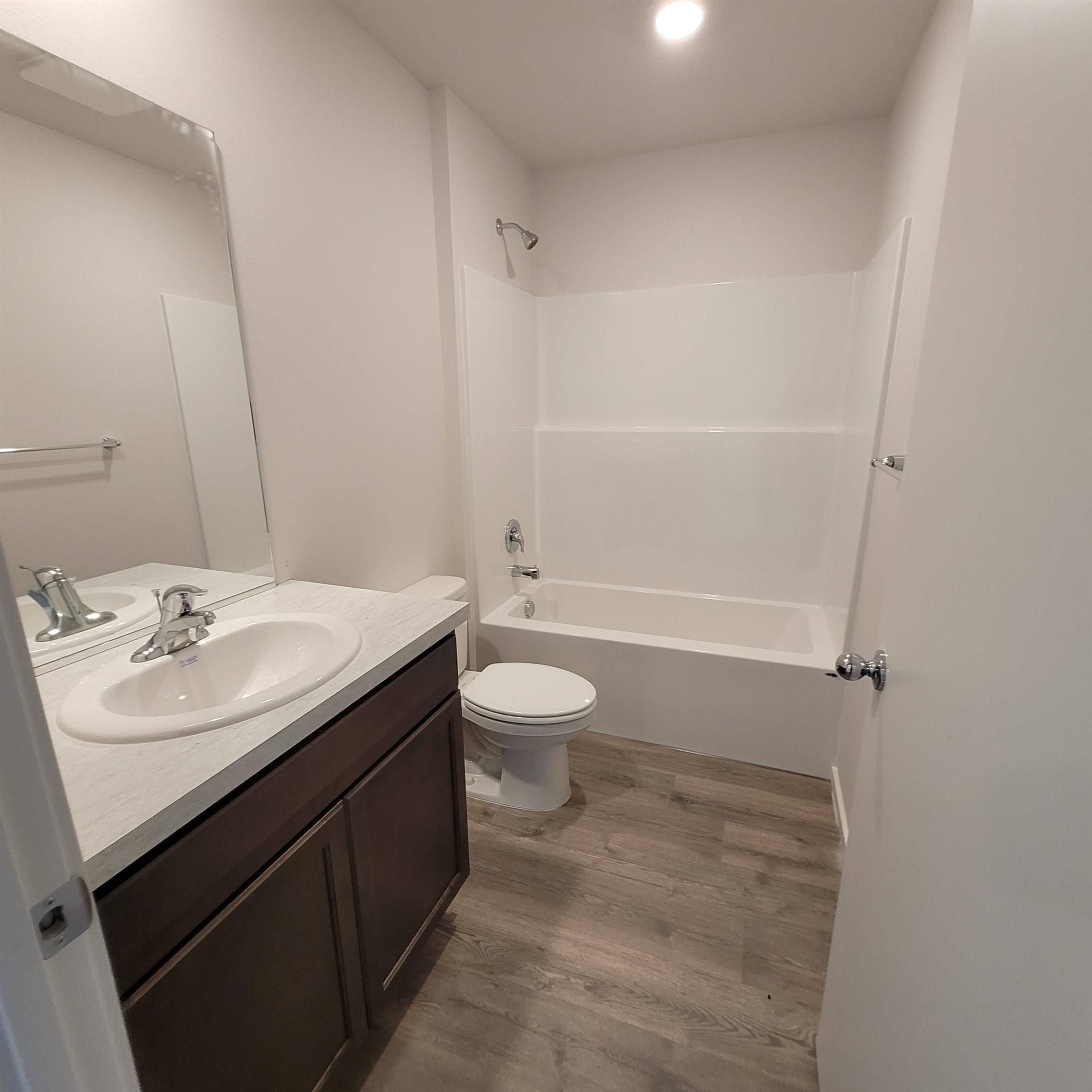 1517 E A St, Deer Park, WA 99006