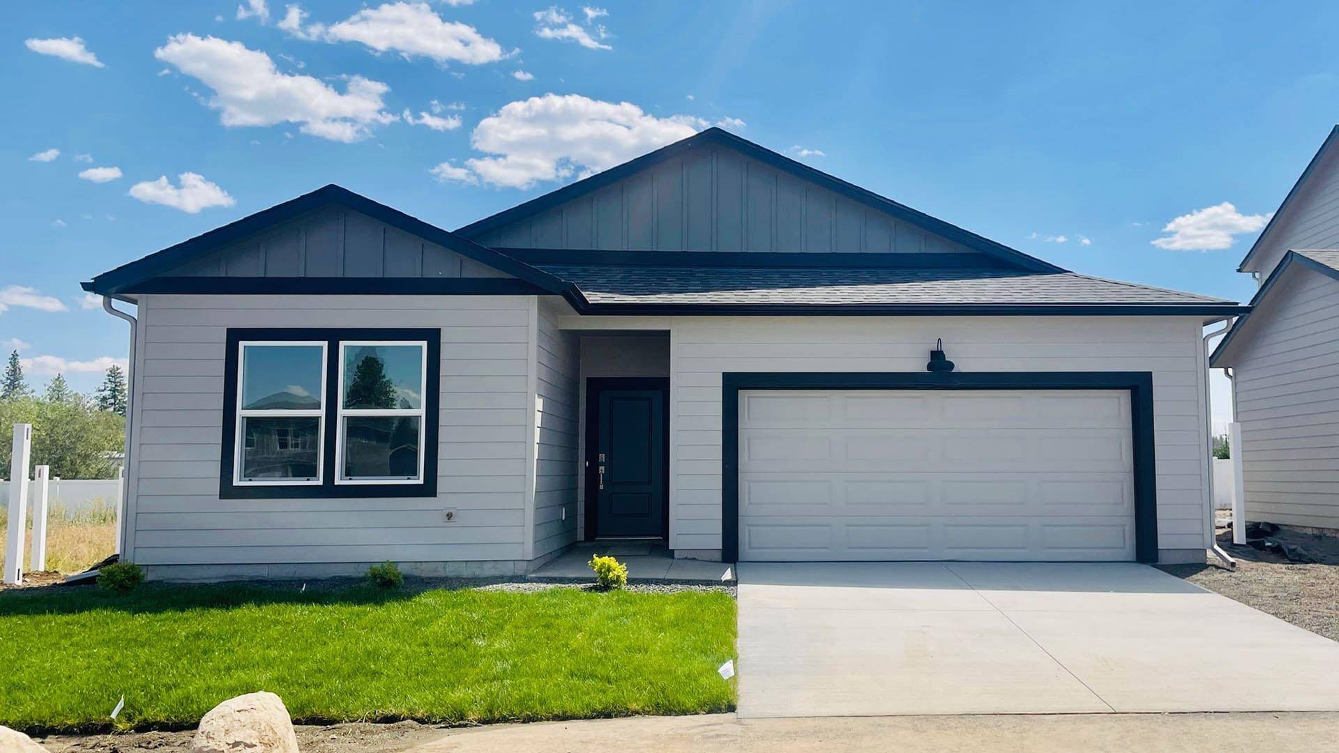 1517 E A St, Deer Park, WA 99006