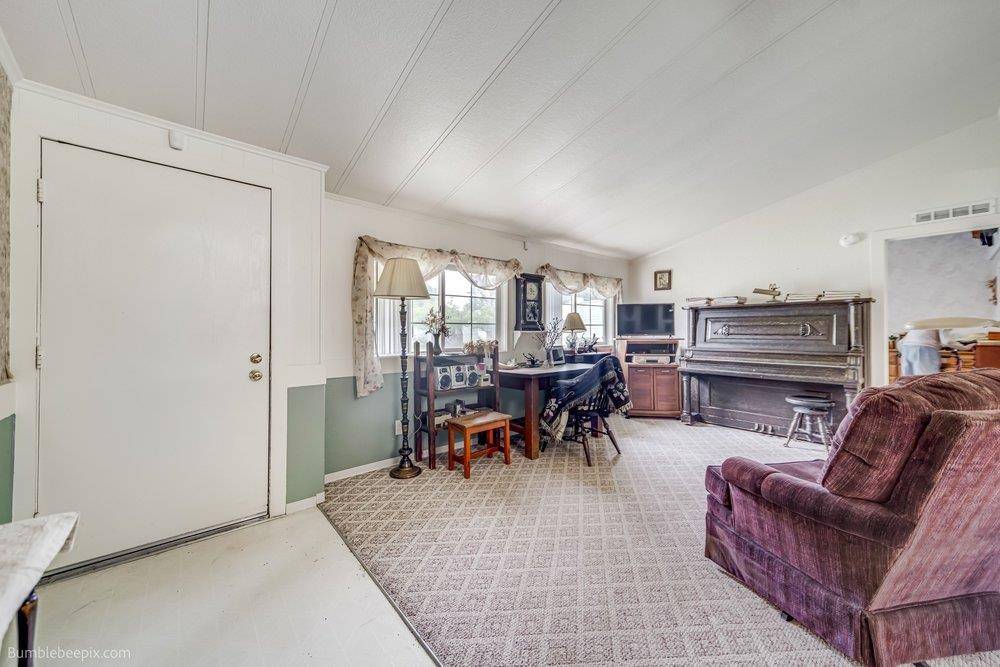 419 N Vista Rd, Spokane Valley, WA 99212