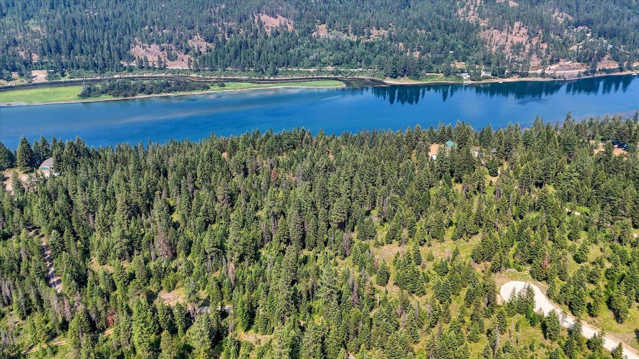 433421 SR-20 Hwy, Newport, WA 99156