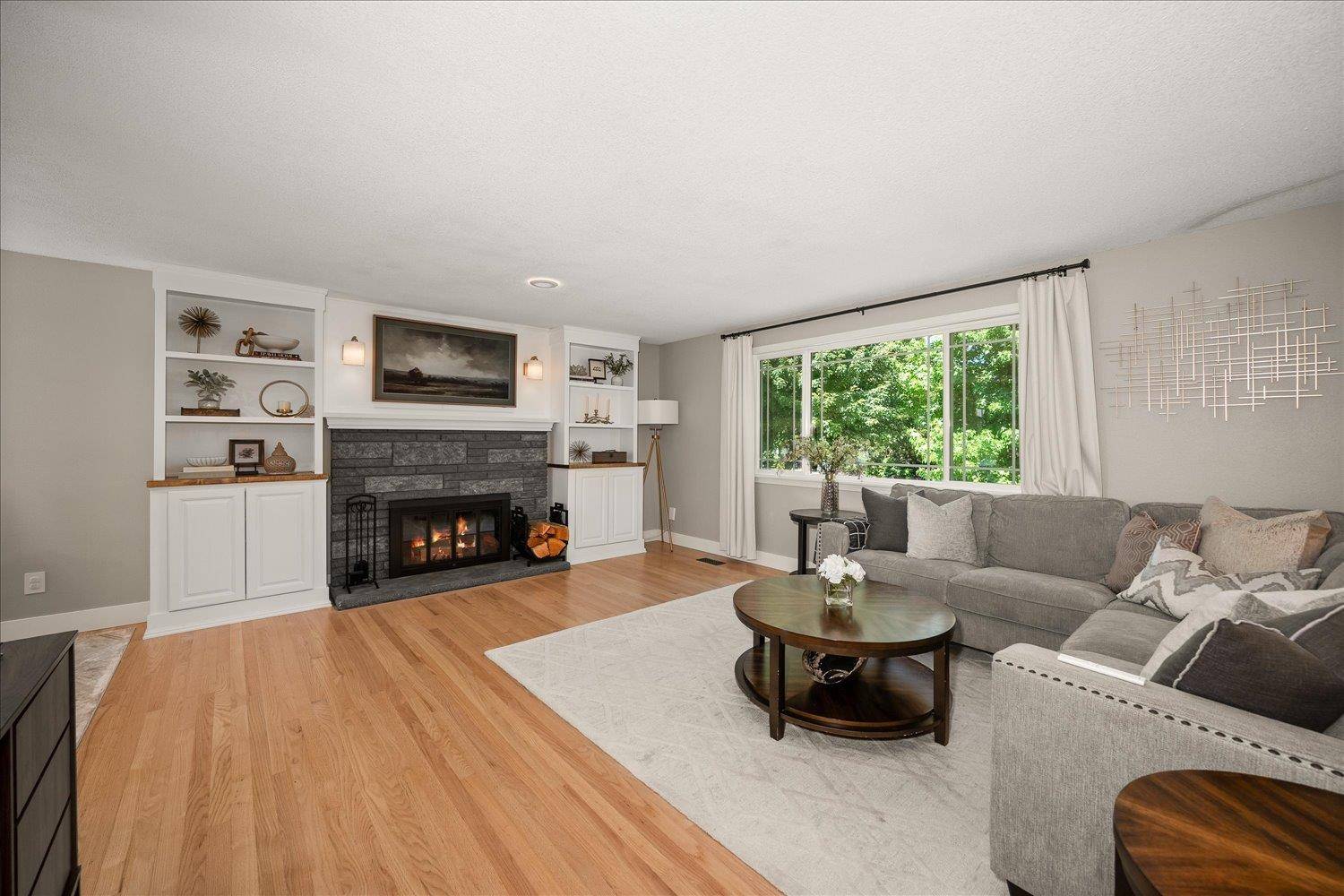 2004 E 55th Ave, Spokane, WA 99223