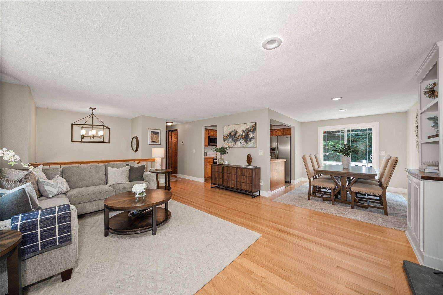 2004 E 55th Ave, Spokane, WA 99223