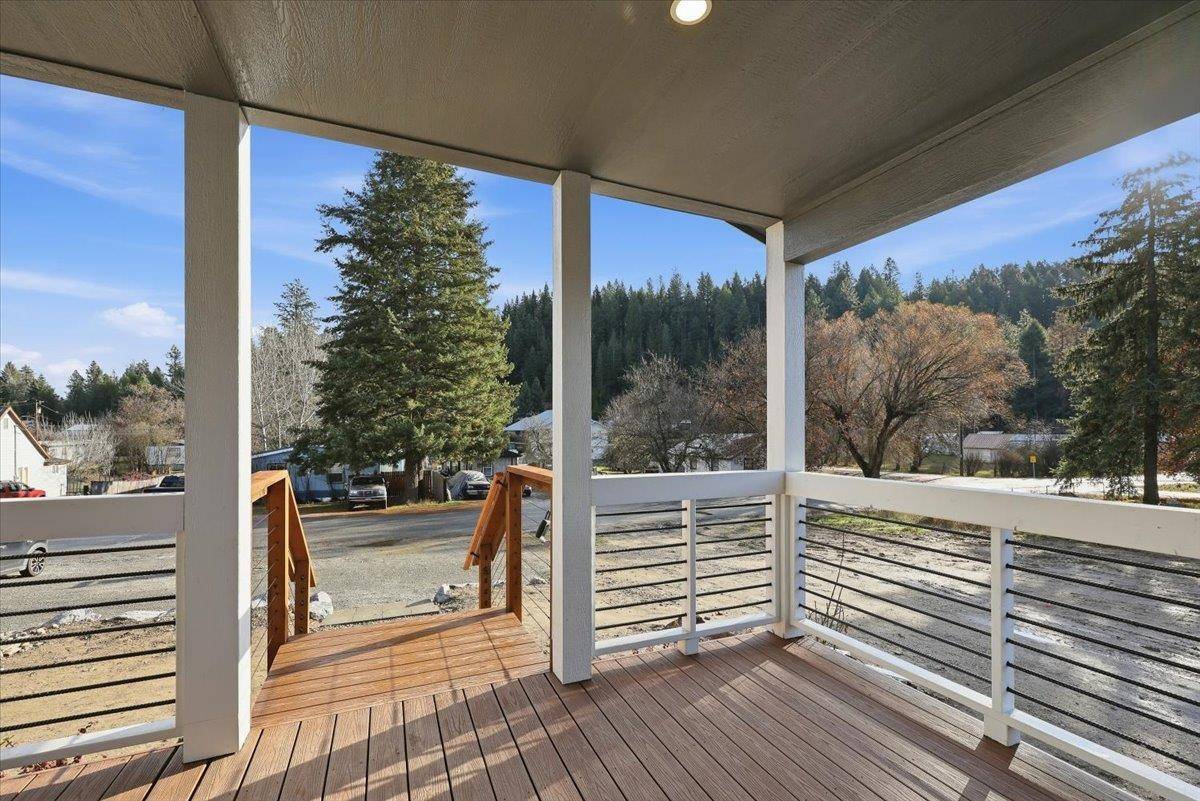 617 S State Ave, Newport, WA 99156