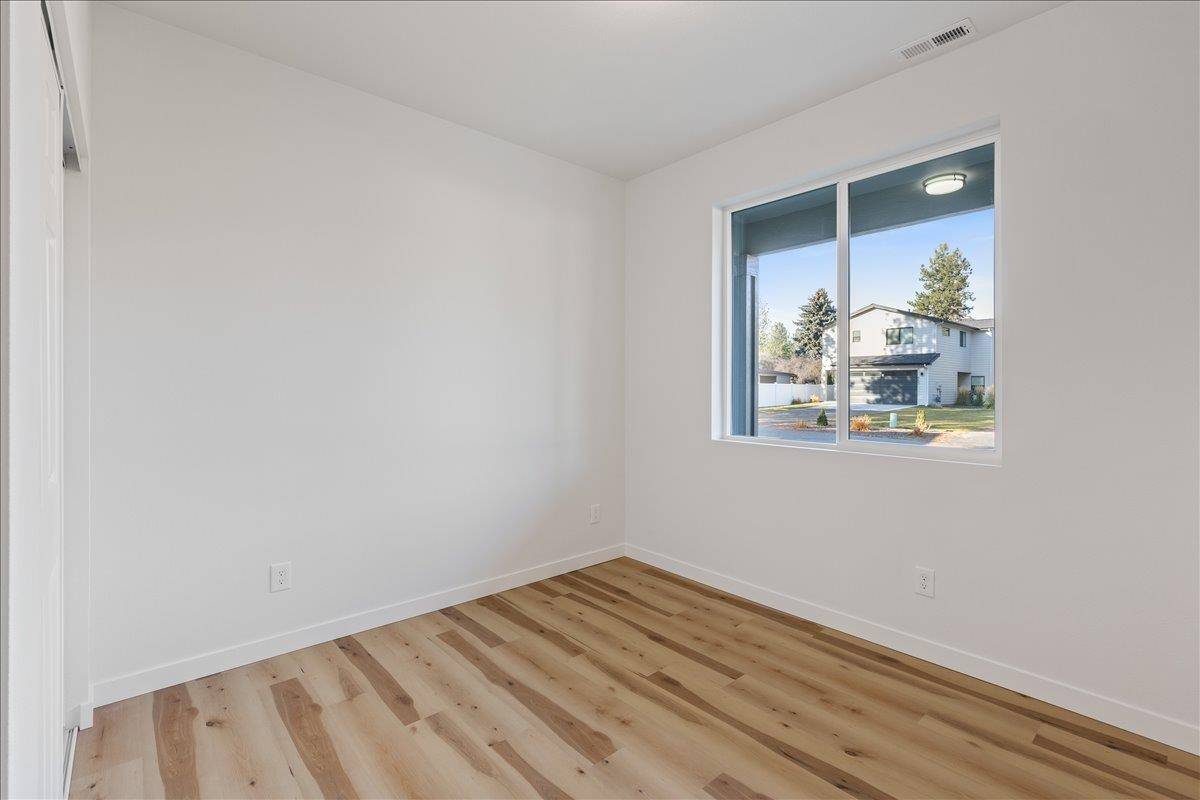 4244 E 21st Ave, Spokane, WA 99223