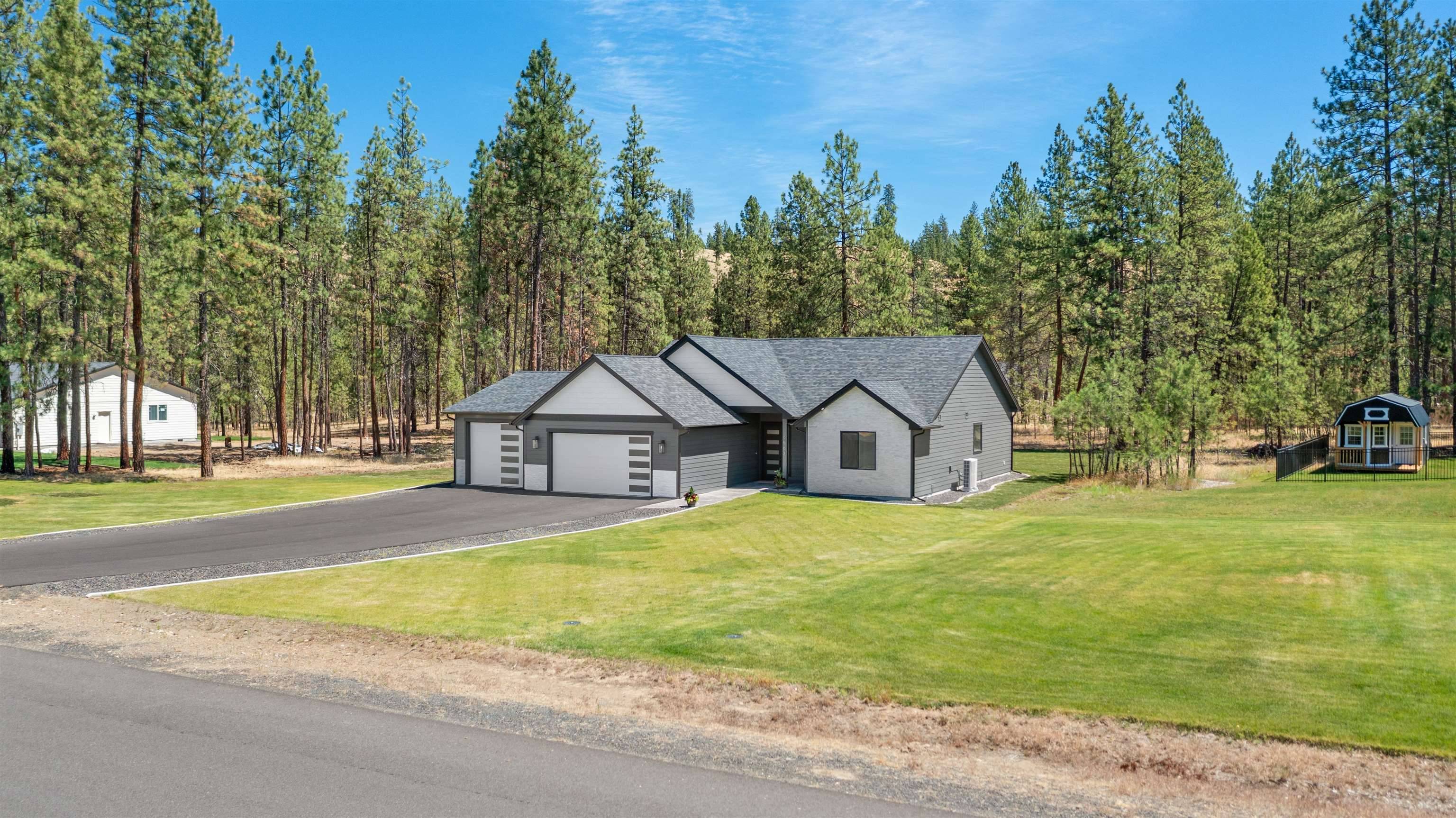 6563 Kate Dr, Nine Mile Falls, WA 99026