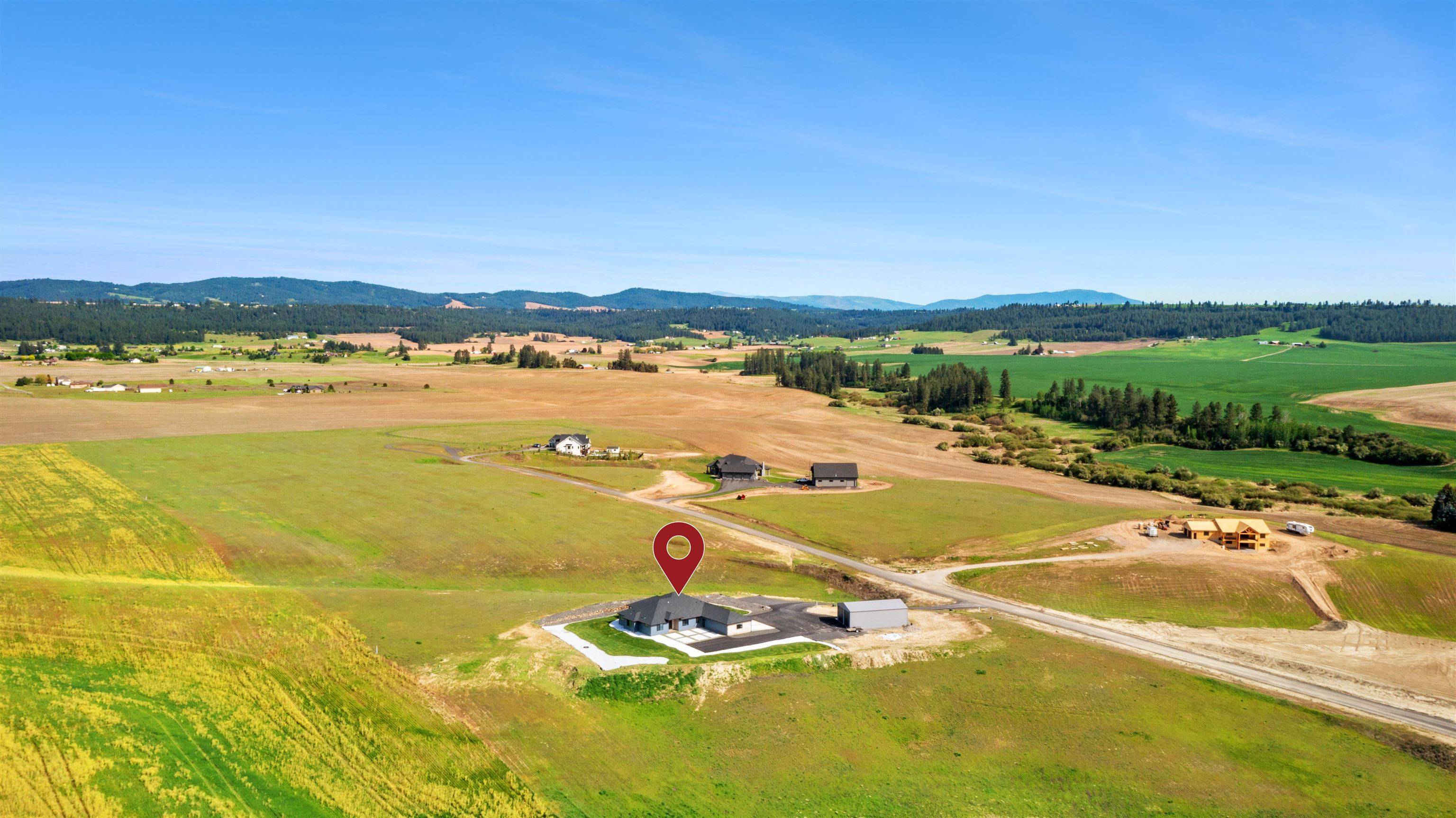 13790 N Bruce Rd, Mead, WA 99021